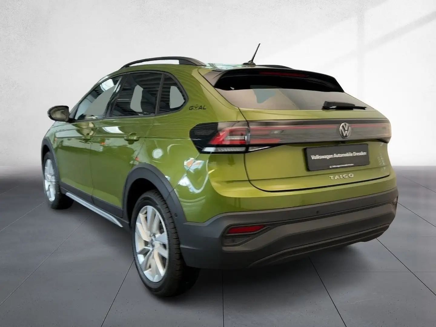Volkswagen Taigo GOAL 1,0 TSI DSG AHK Ganzjahresreifen NAVI Grün - 2