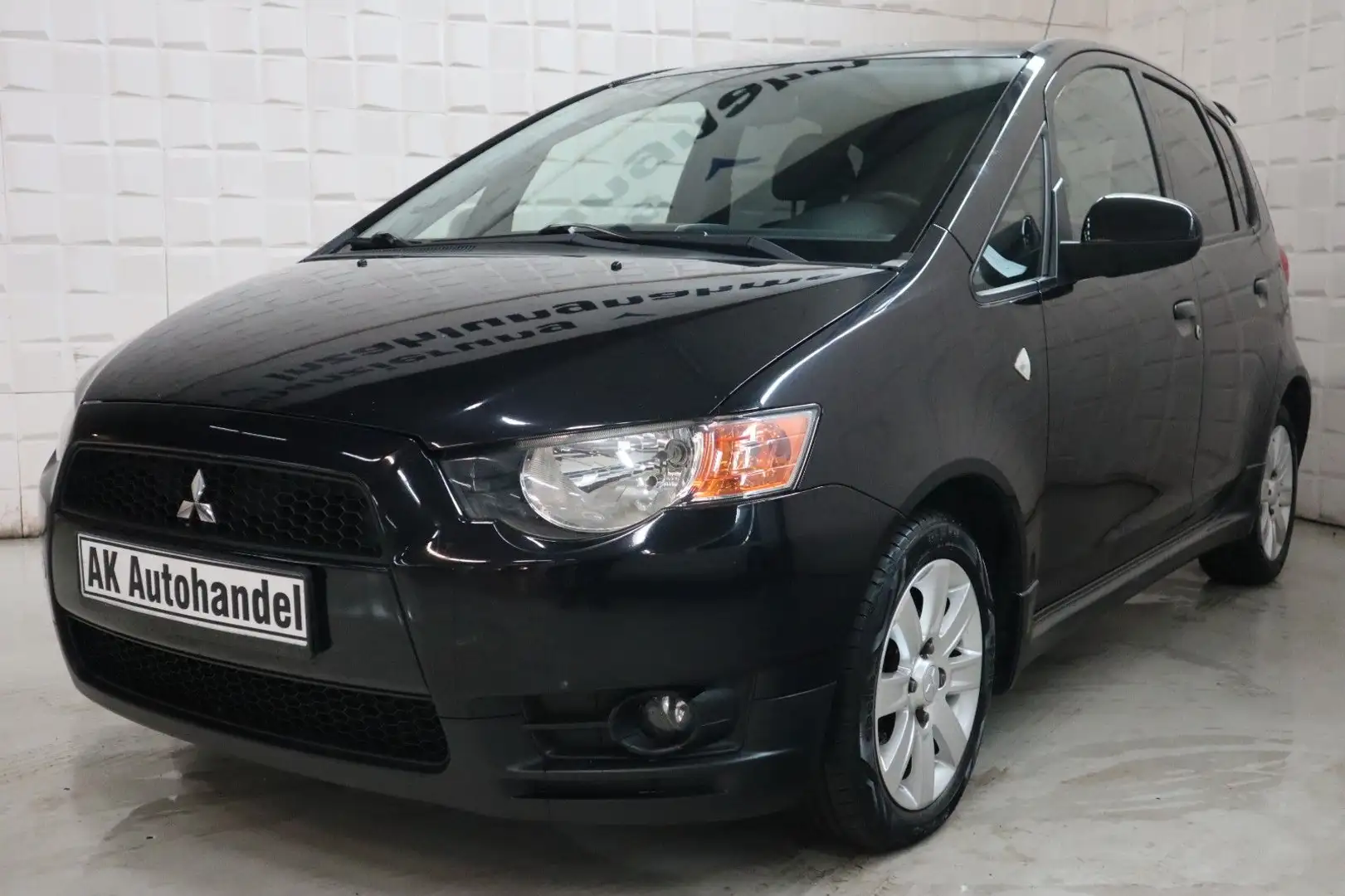 Mitsubishi Colt Lim. 5-trg. ClearTec 35 Jahre Plus Klima Schwarz - 1