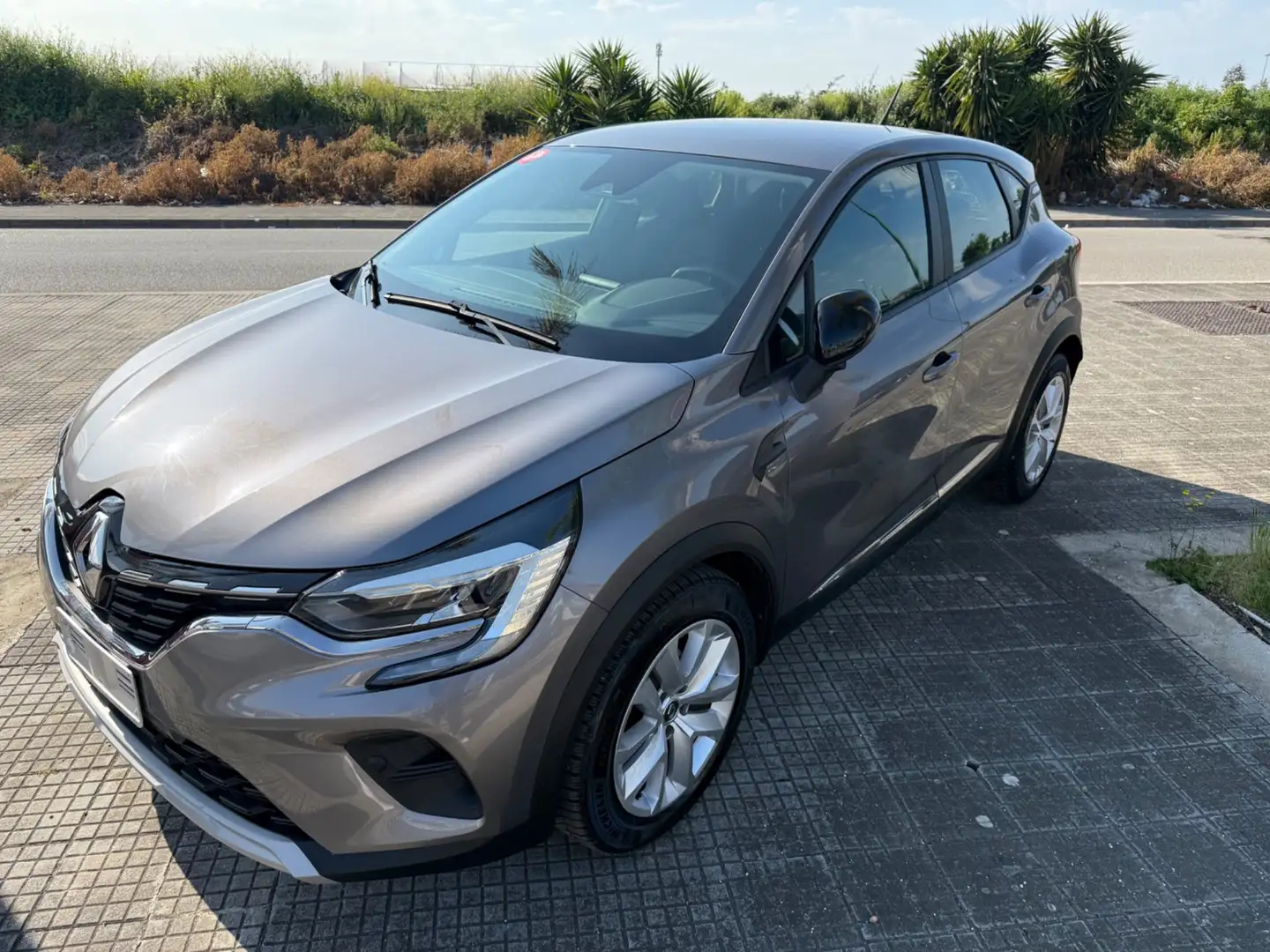 Renault Captur Blue dCi 8V 115 CV Intens Gri - 1