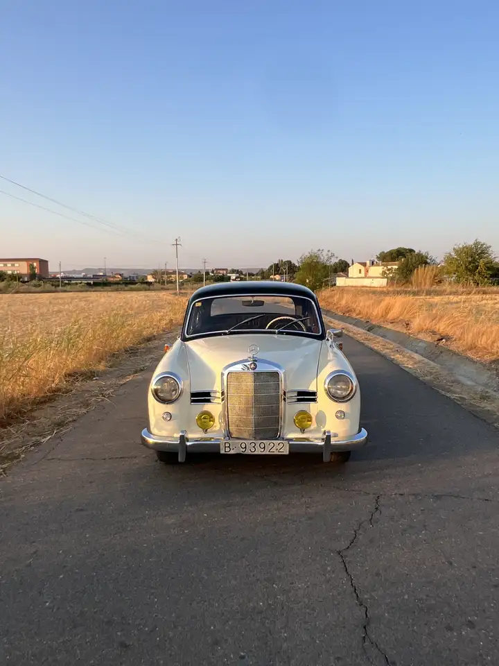 Mercedes-Benz 180 Ponton, foto 3