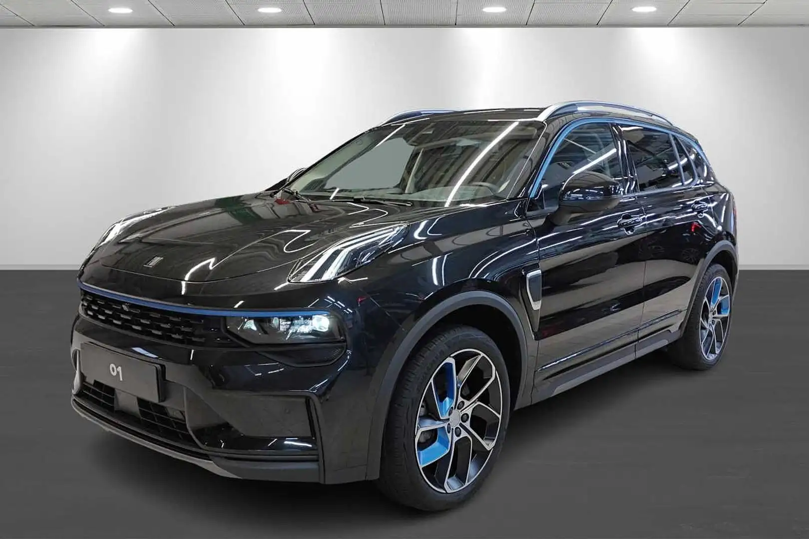 Lynk & Co 01 PHEV 1.5 Turbo - Full Option Schwarz - 1
