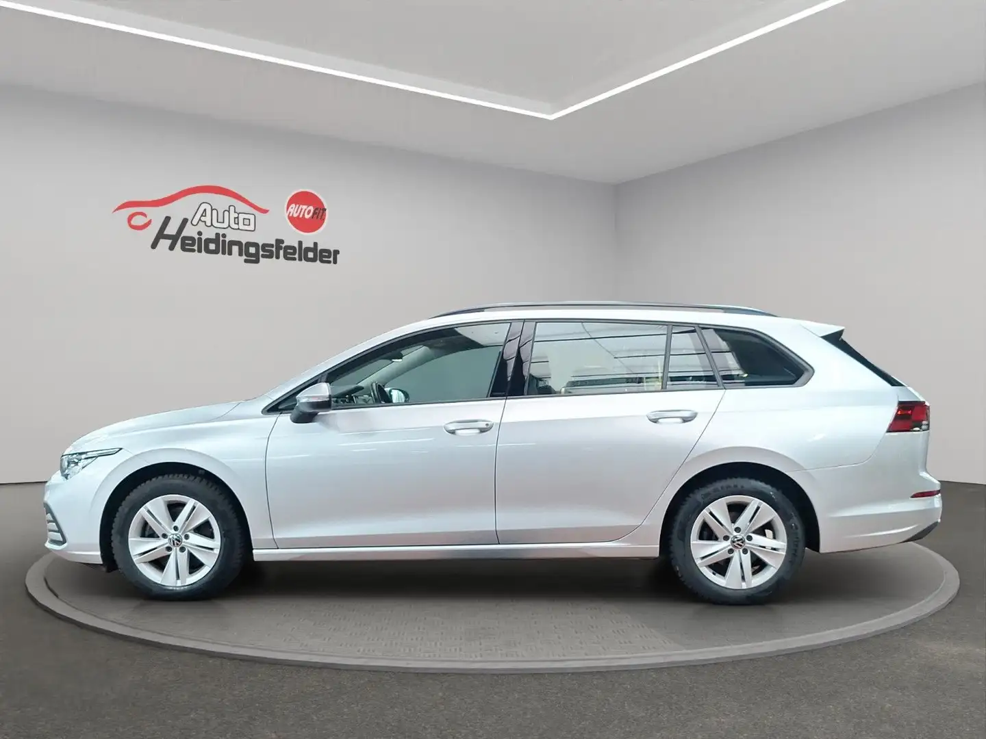 Volkswagen Golf VIII Variant LifeRFK,ACC,SHZ,APP,LED,8-fach Silber - 2