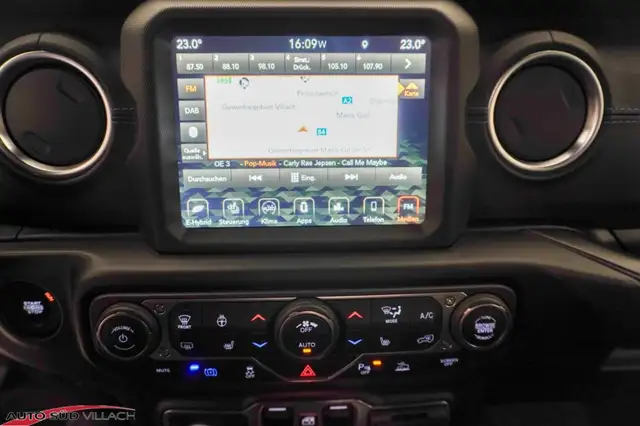 Jeep Wrangler 2,0 PEVE 4xe Ansicht 15