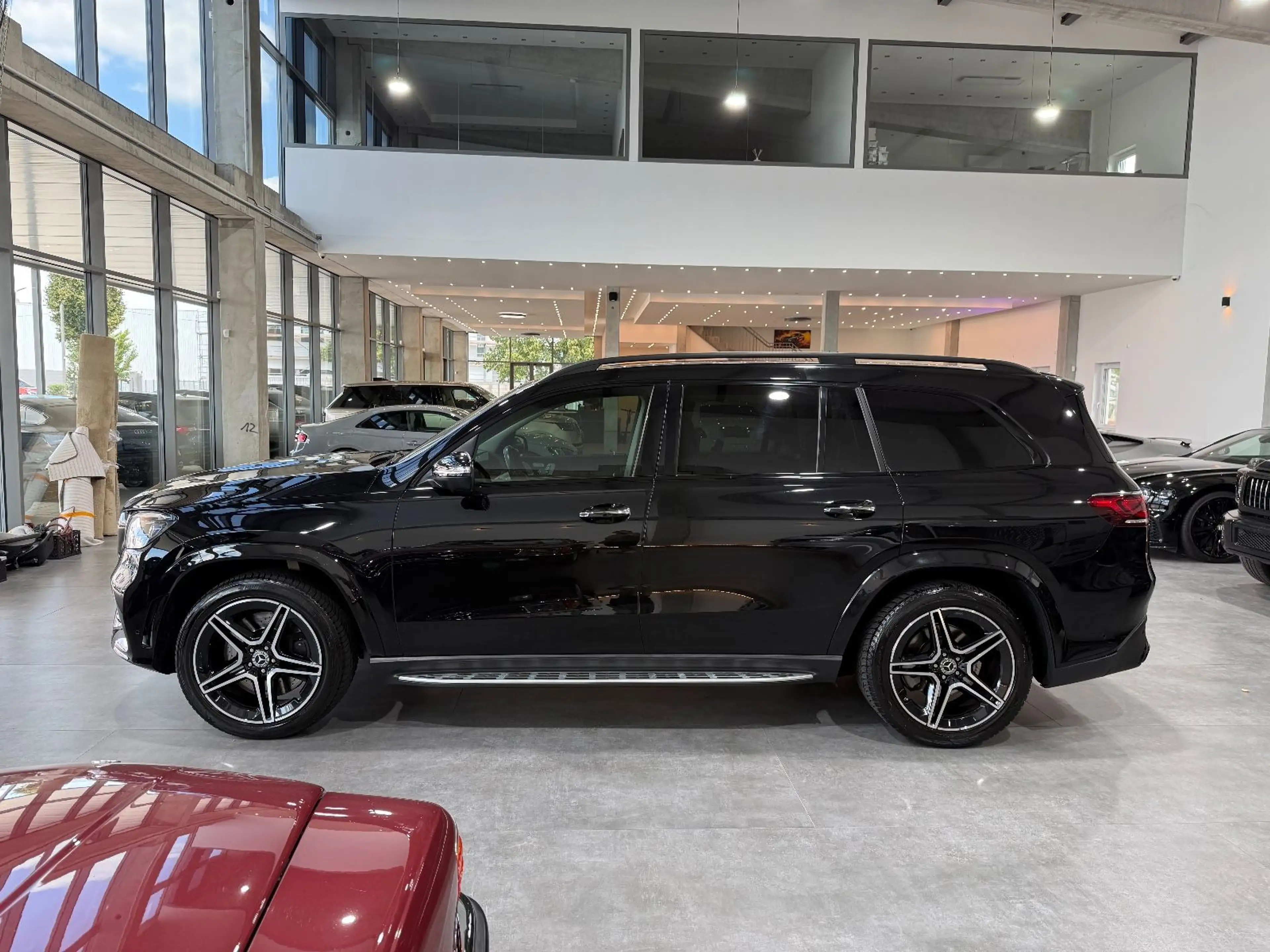 Mercedes-Benz GLS 400 d 4Matic AMG*MultiBeam*Pano*7Stz*360°* — photo 11