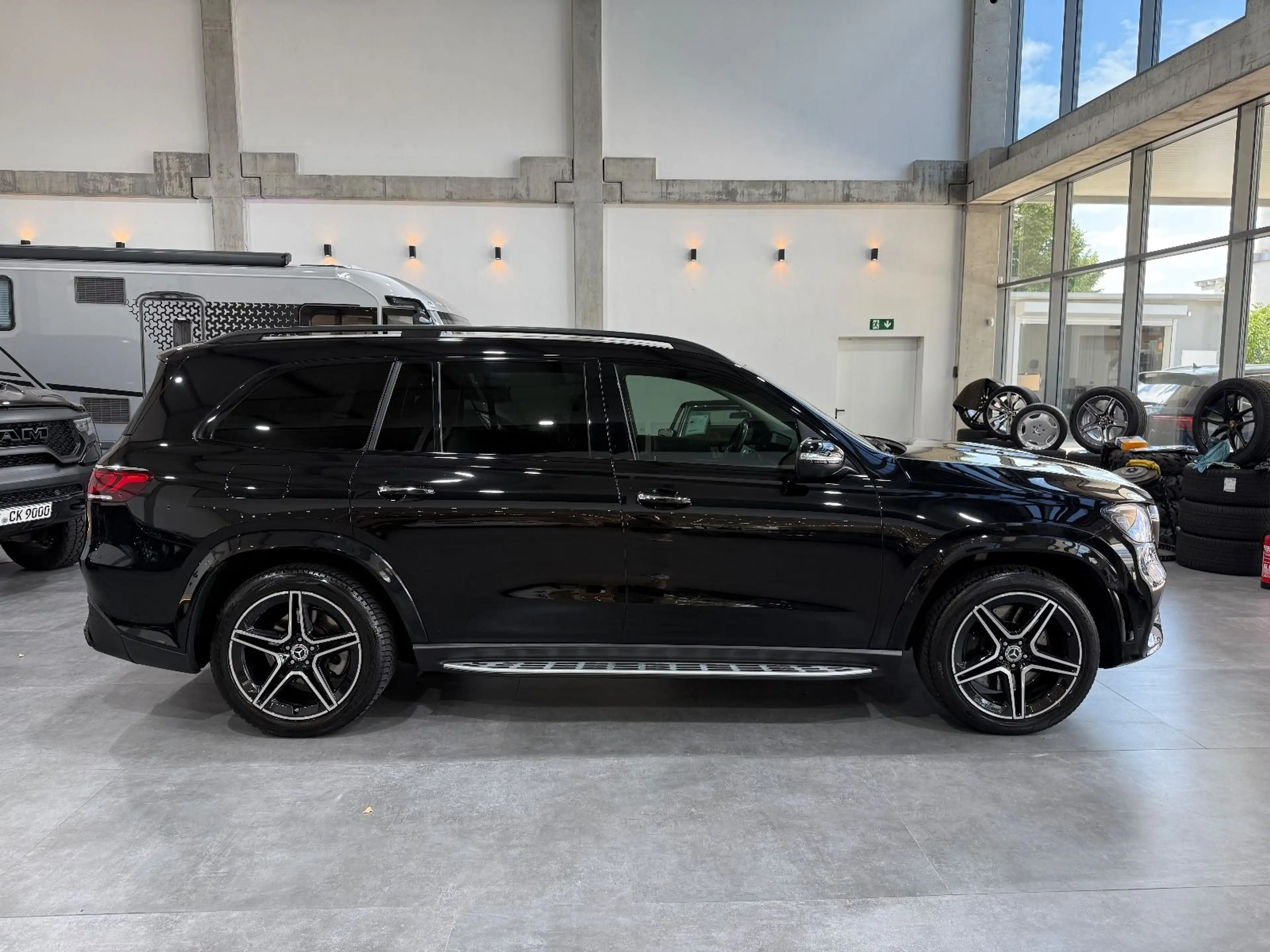 Mercedes-Benz GLS 400 d 4Matic AMG*MultiBeam*Pano*7Stz*360°* — photo 5