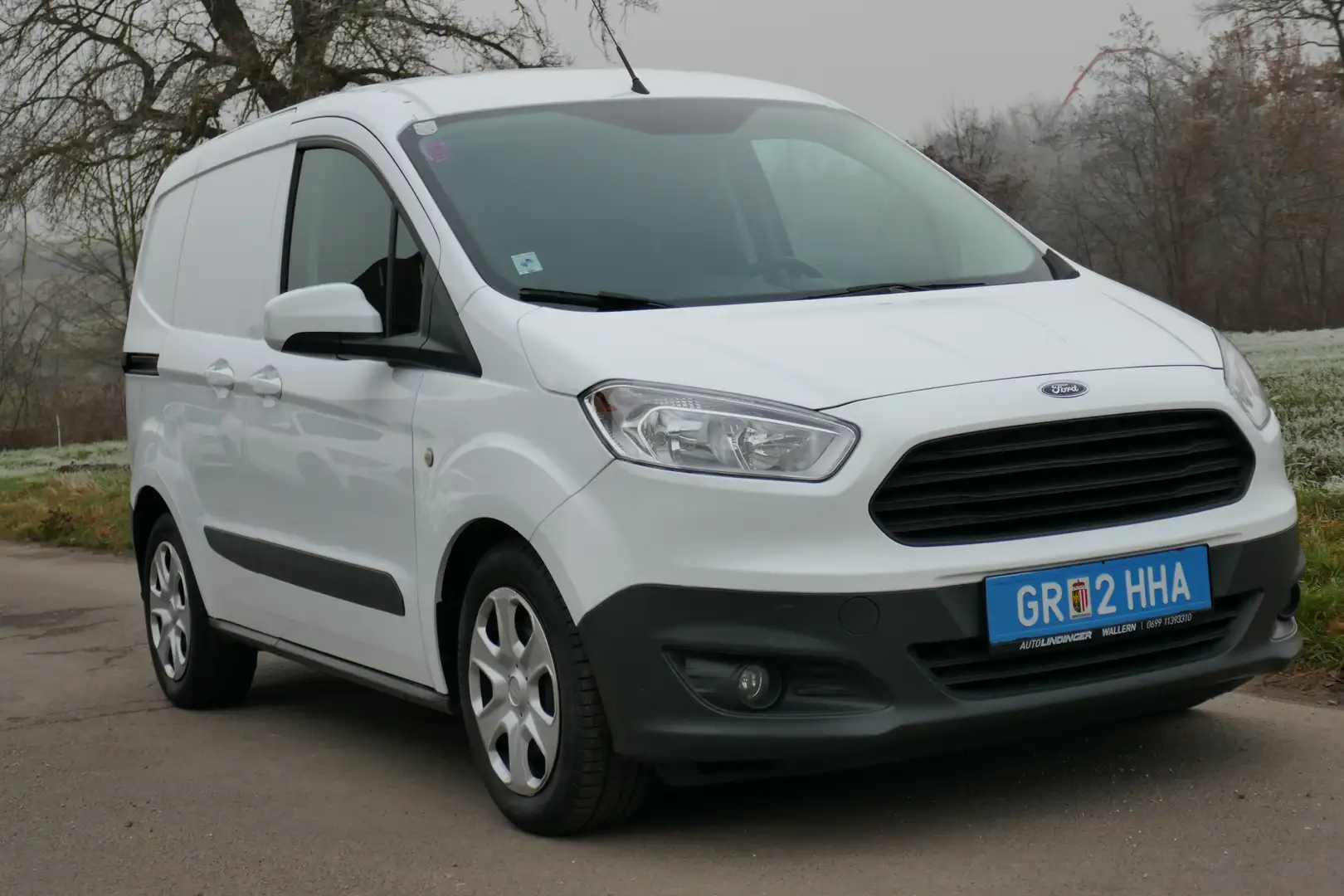 Ford Transit Courier Trend Blanc - 2