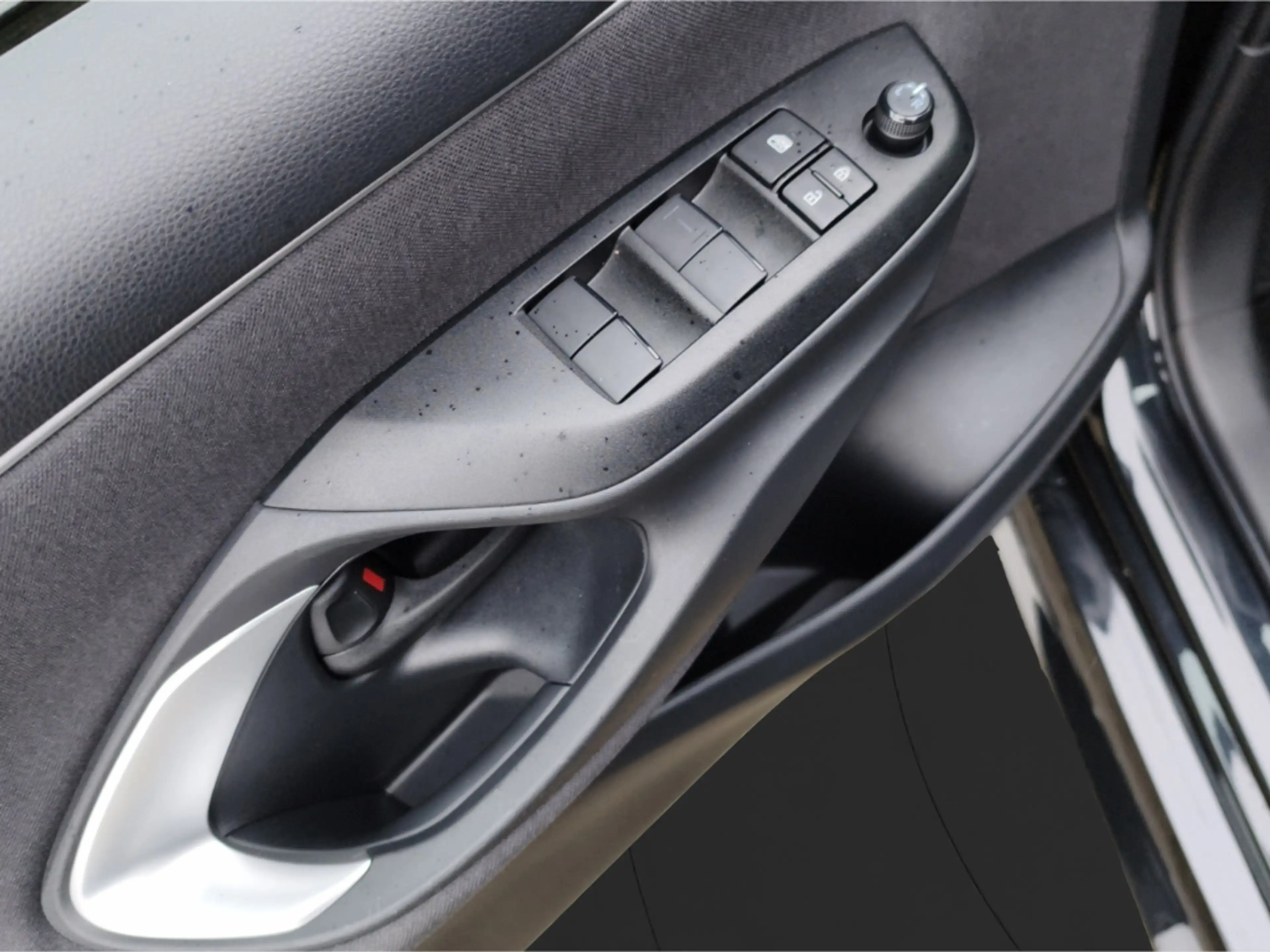 Mazda 2 Centre+ACAA+GJ-RÄDER+GARANTIE 8.2030 !! — photo 15