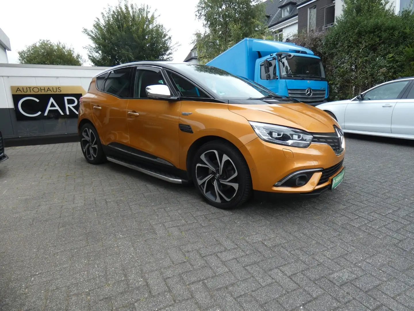 Renault Scenic IV BOSE Edition/ACC/Leder/Pano/HeadUp/PDC Noir - 1