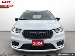 Chrysler Pacifica 2024
