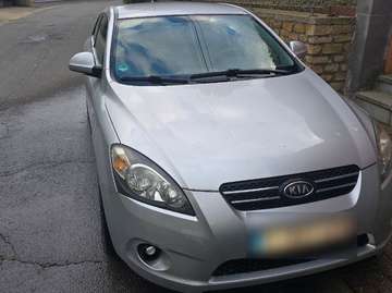 Pro_Cee'd 1.6 Turbo CRDi VGT LX