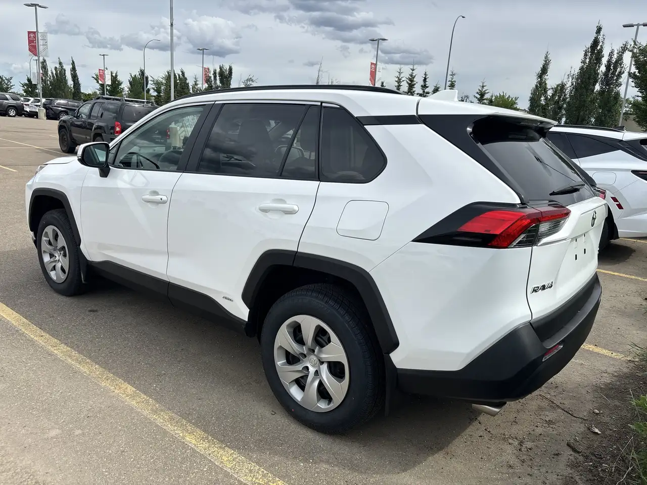 Toyota RAV 4 снимка Toyota RAV 4