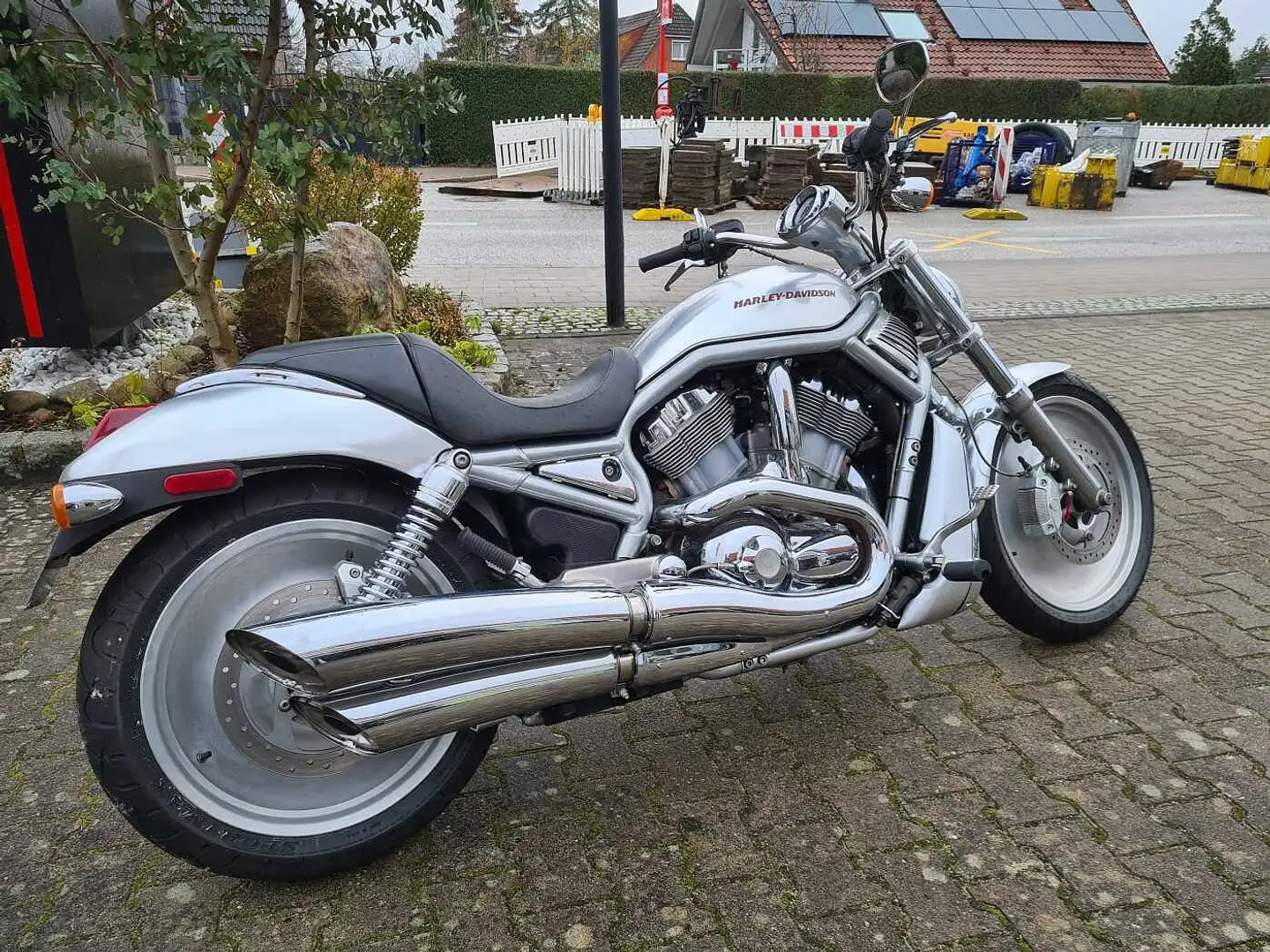 Harley-Davidson VRSCA V-ROD Silber - 2