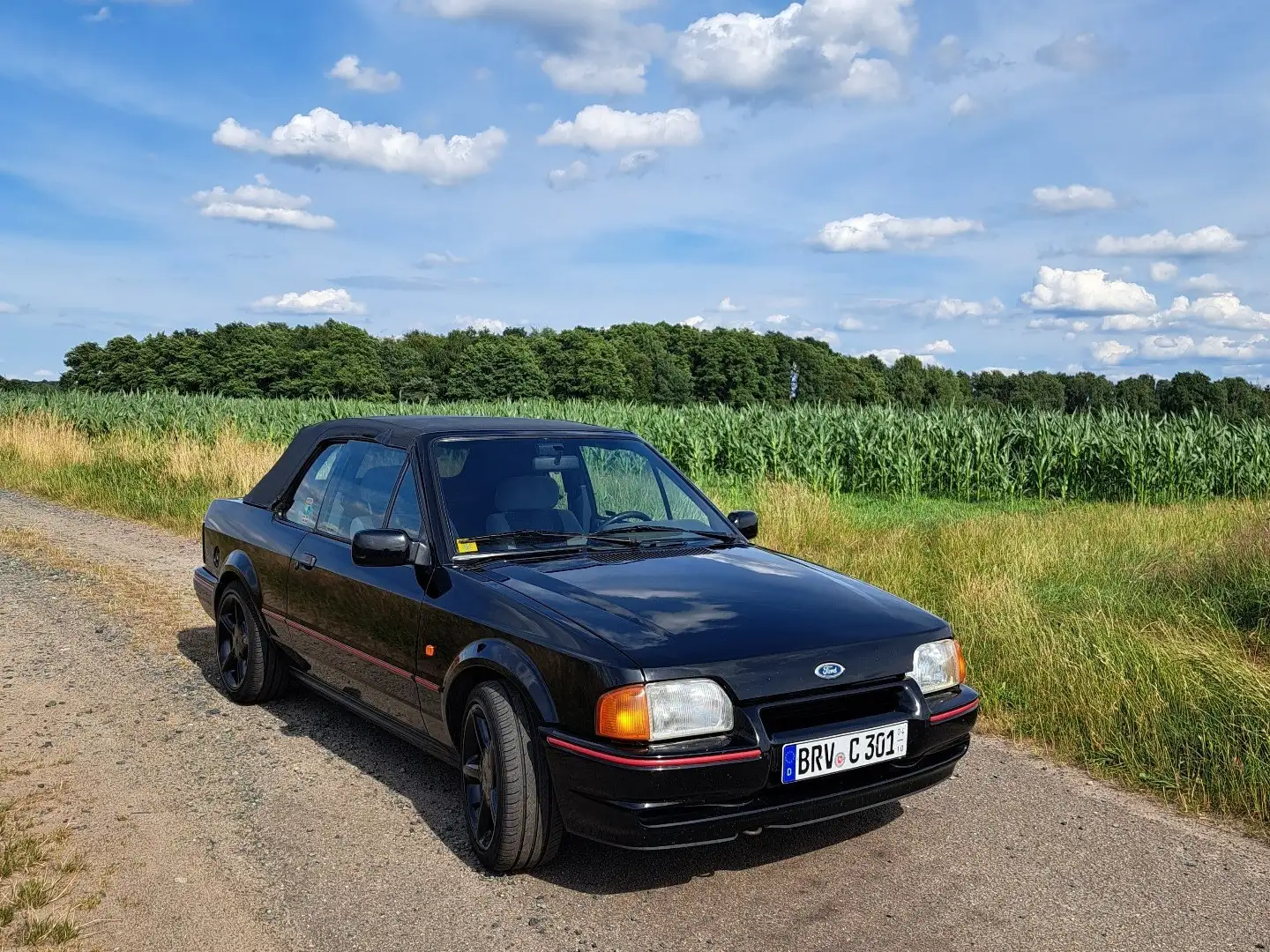 Ford Escort Escort XR3i Cabrio EZ 07/90 Tüv 04/26 164tkm Schwarz - 1