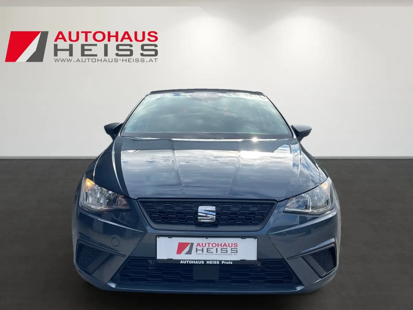 SEAT Ibiza Reference - 2
