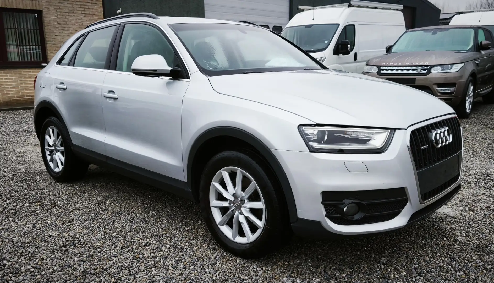Audi Q3 Quattro_2.0 D(177CH)_11/2013💢EUR.5_AUTOM💢 Silber - 2