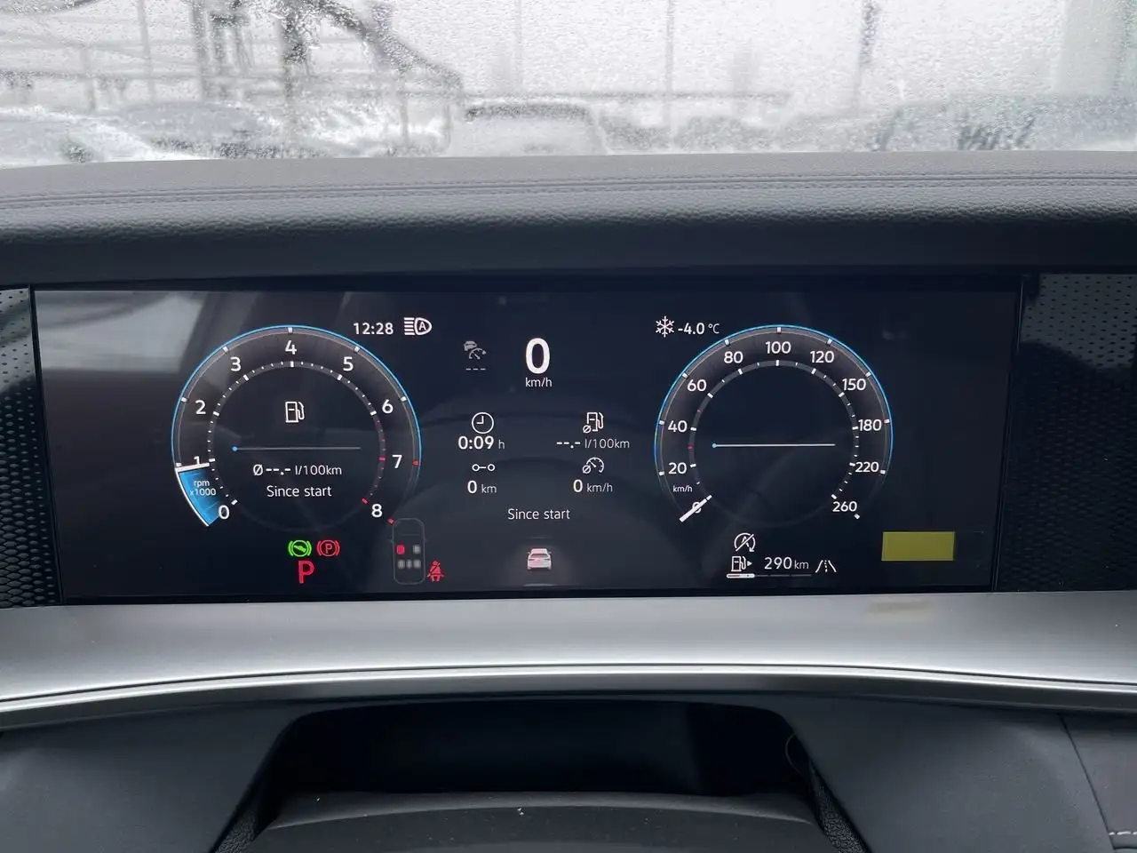 Volkswagen Tiguan снимка Volkswagen Tiguan