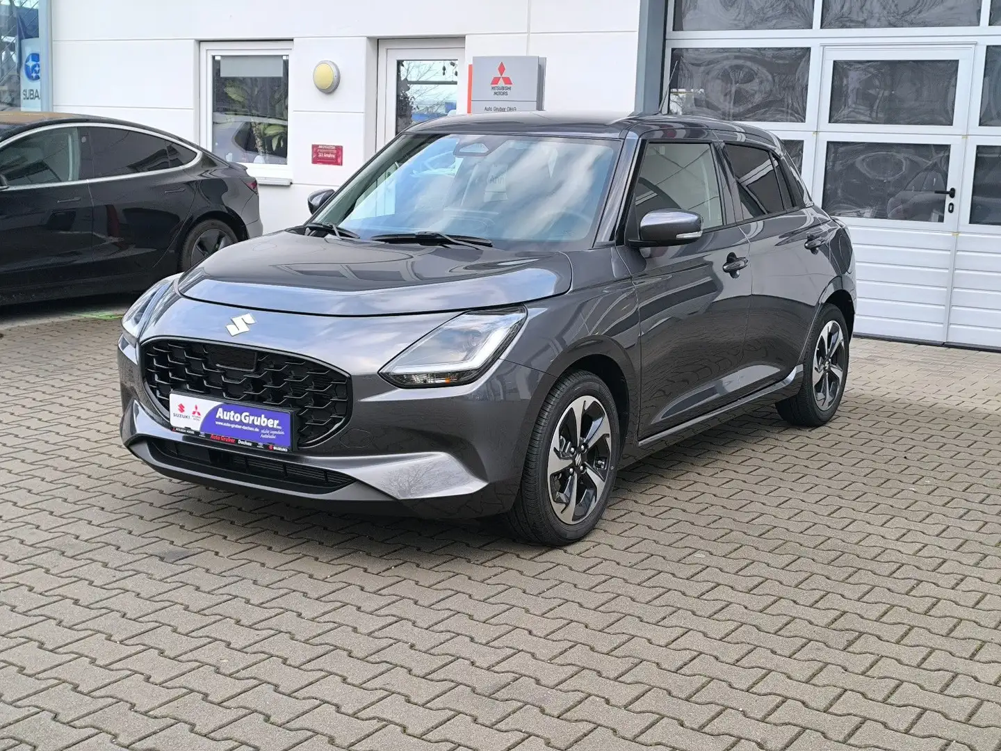 Suzuki Swift 1.2 Dualjet Hybrid Comfort+ Klima*Nav*Kam Grau - 2
