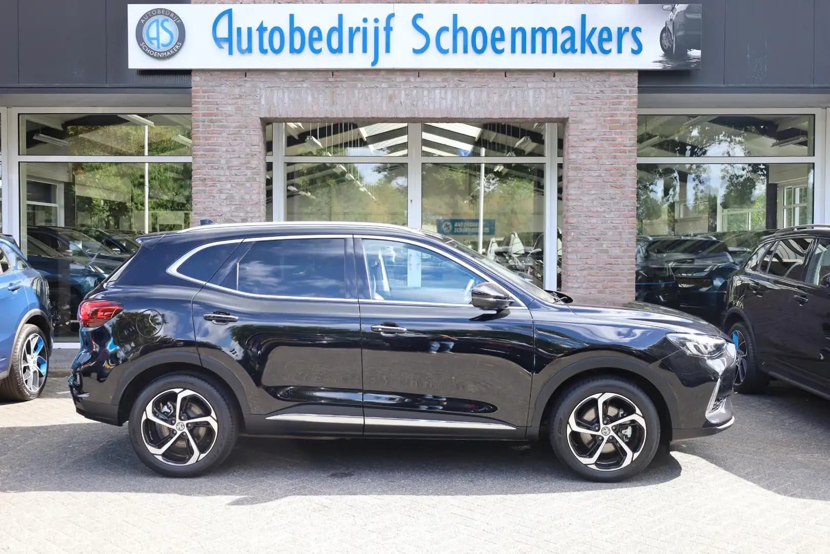 MG EHS 1.5 TGDI Luxury FACELIFT!! MY23 LEER PANO 360-CAME Negro - 2