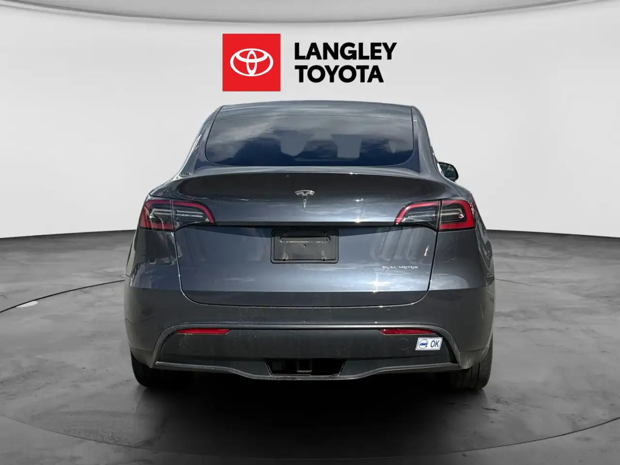Tesla Model Y снимка Tesla Model Y