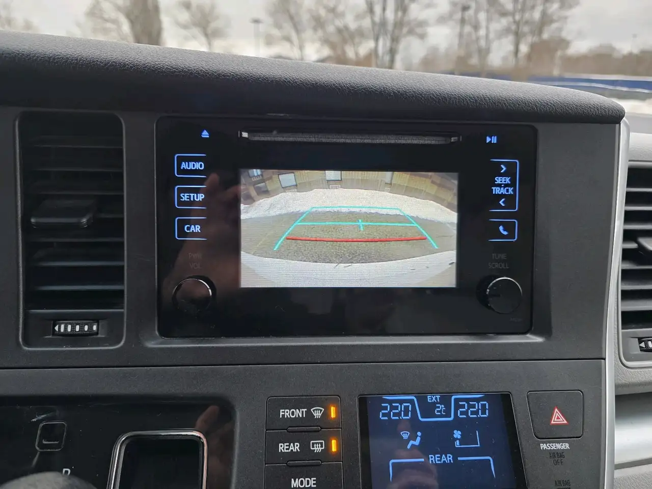 Toyota Sienna снимка Toyota Sienna