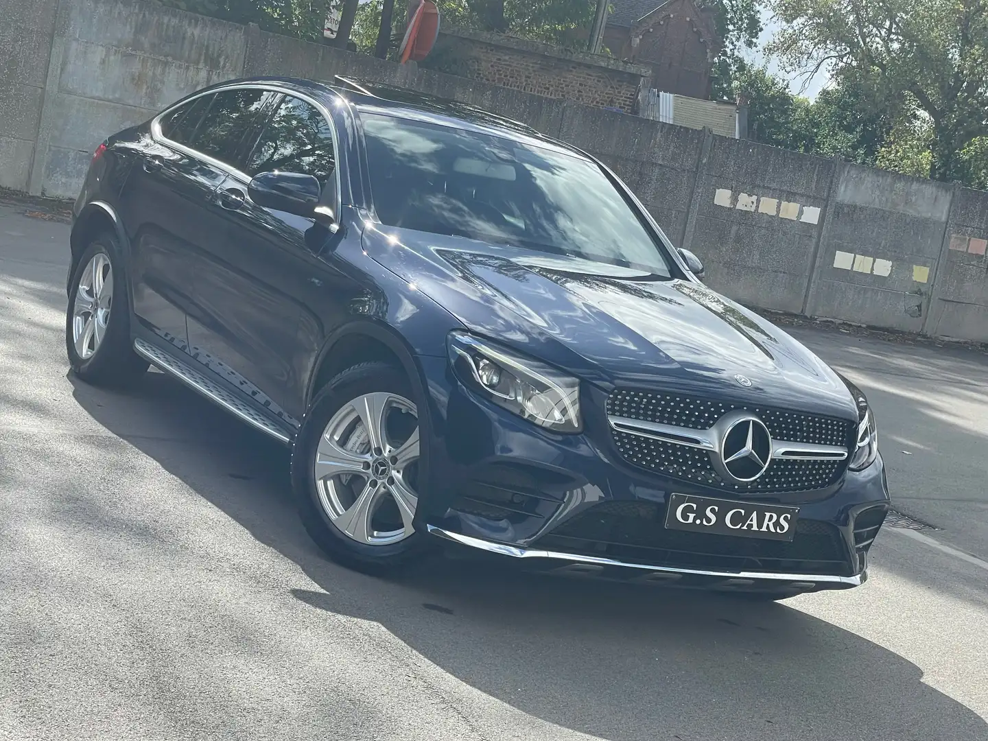 Mercedes-Benz GLC 220 Coupé 220 d 4-Matic // GARANTIE 12 MOIS // Bleu - 2