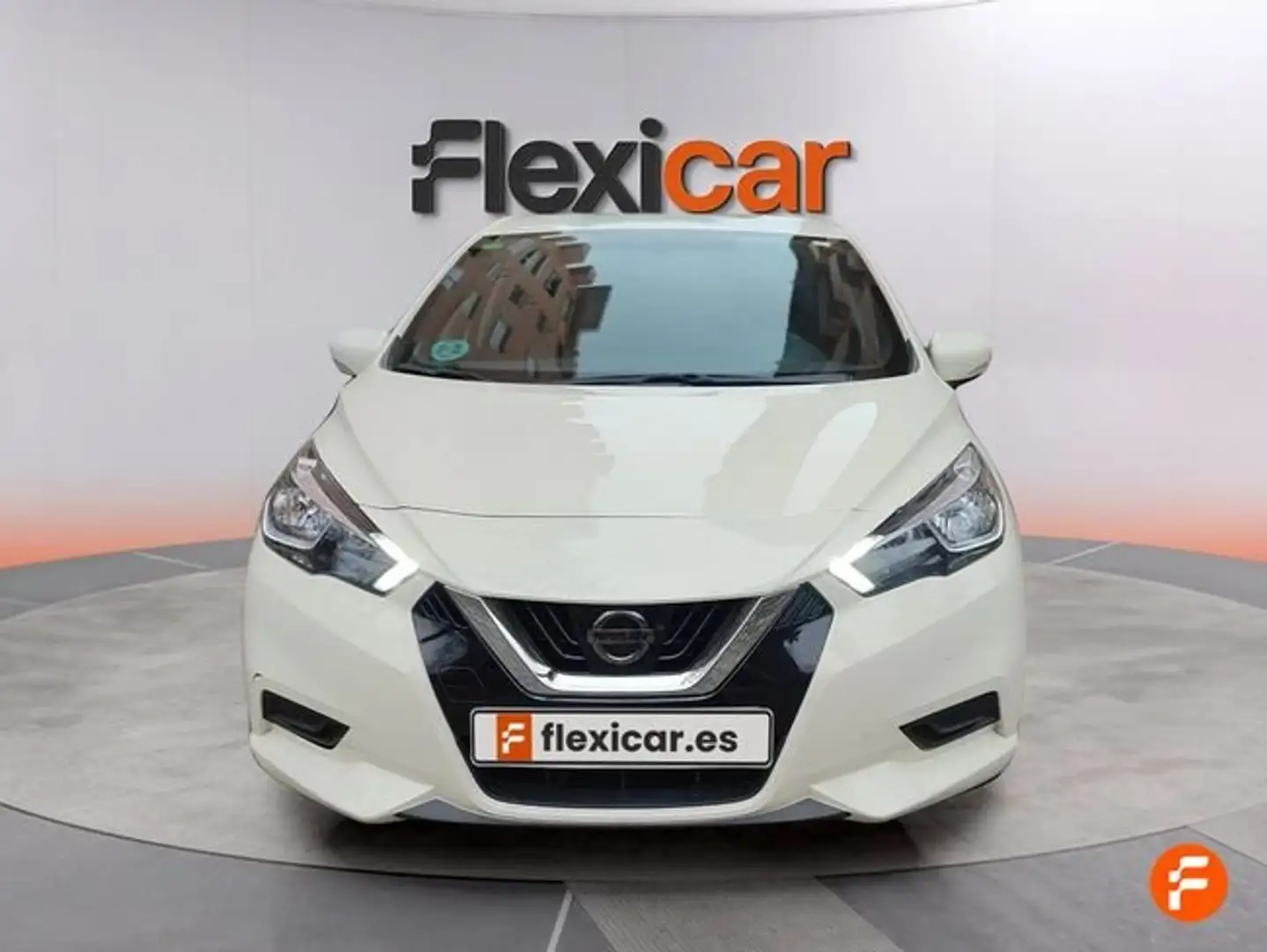 Nissan Micra DIG-T 86 kW (117 CV) E6D Acenta Beige - 2