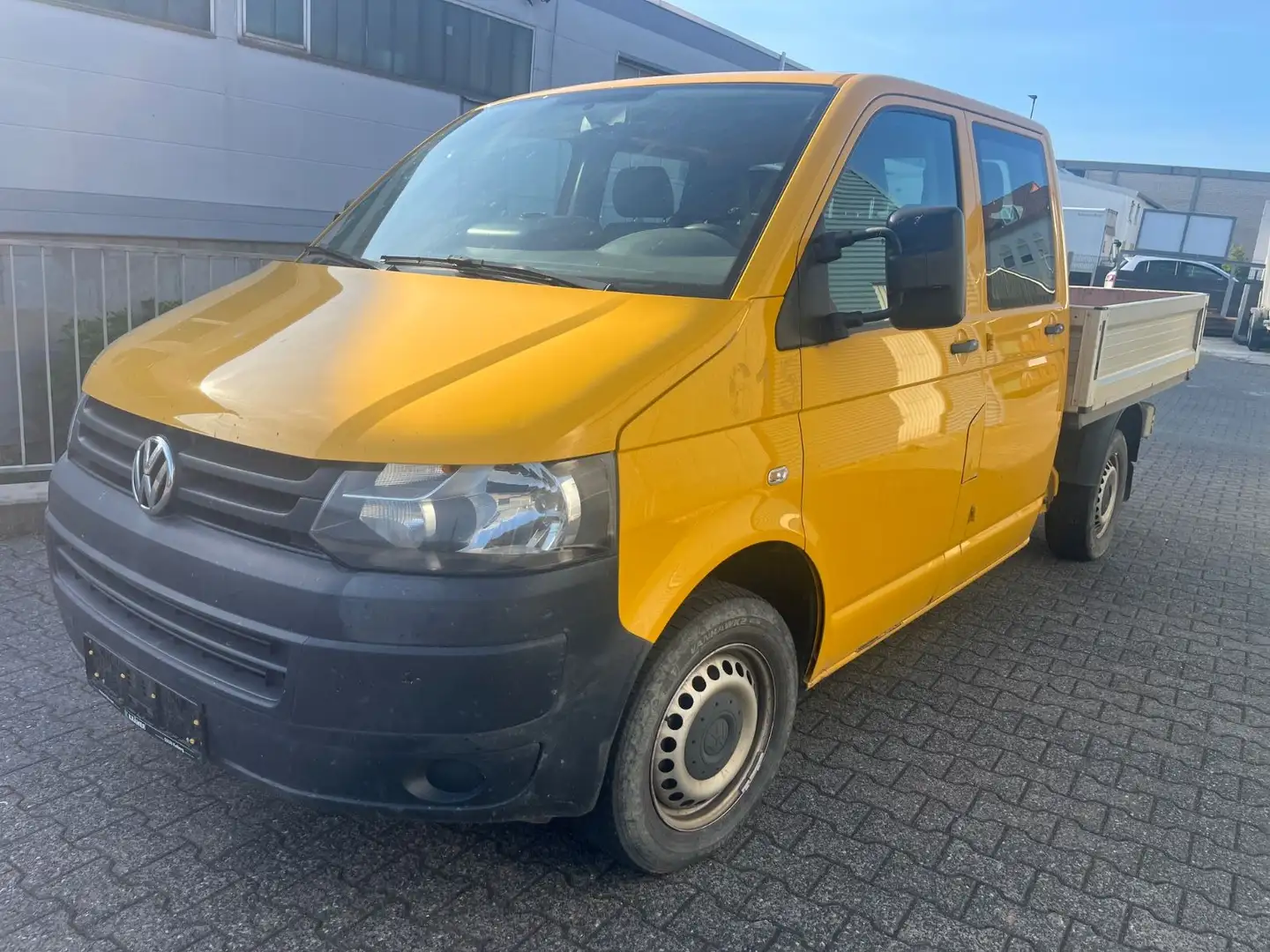 Volkswagen T5 Transporter Pritsche Pritsche DoKa Euro5 Amarillo - 1