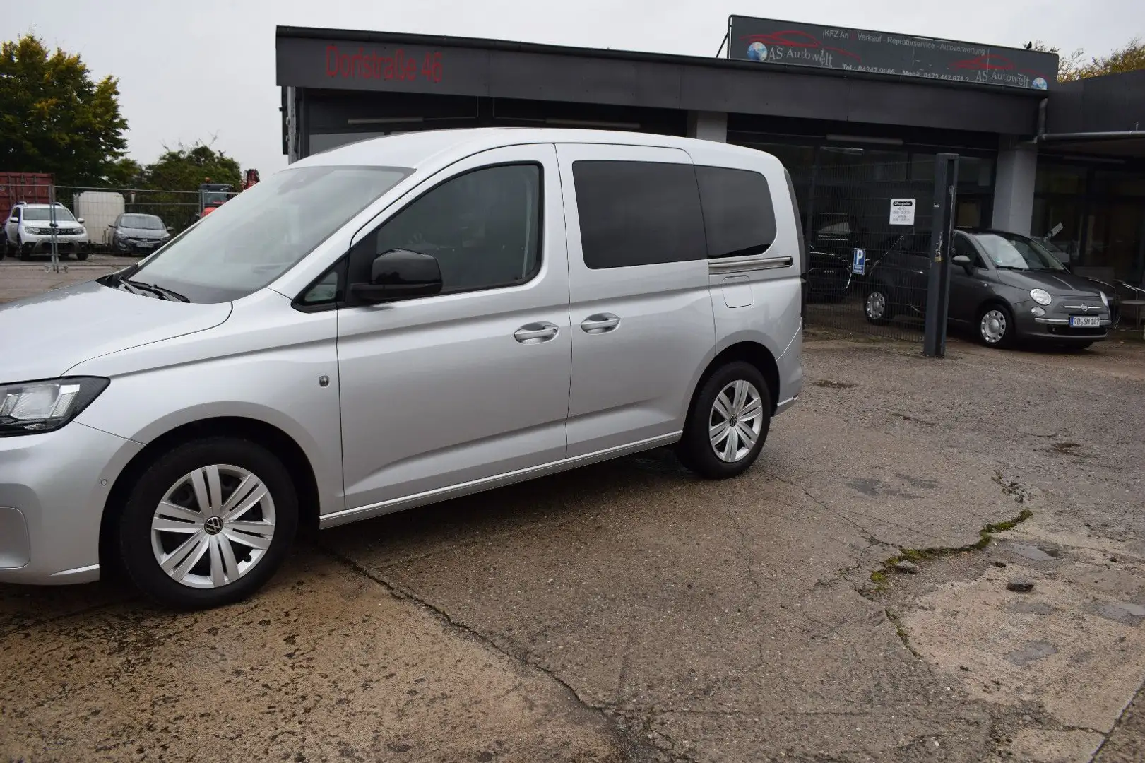 Volkswagen Caddy Basis 1.Hand Silber - 2