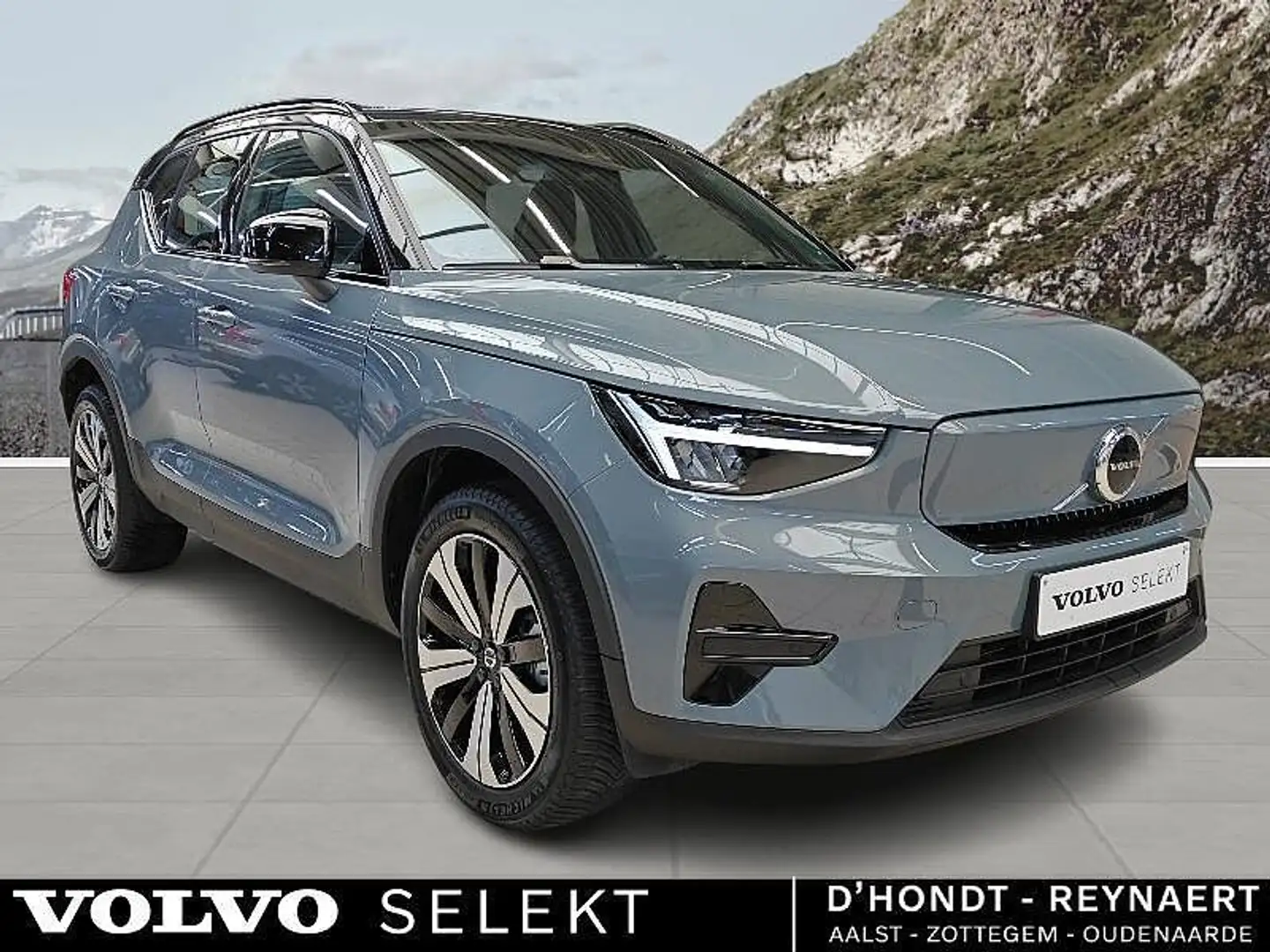 Volvo XC40 Recharge Core + Winter Gris - 2