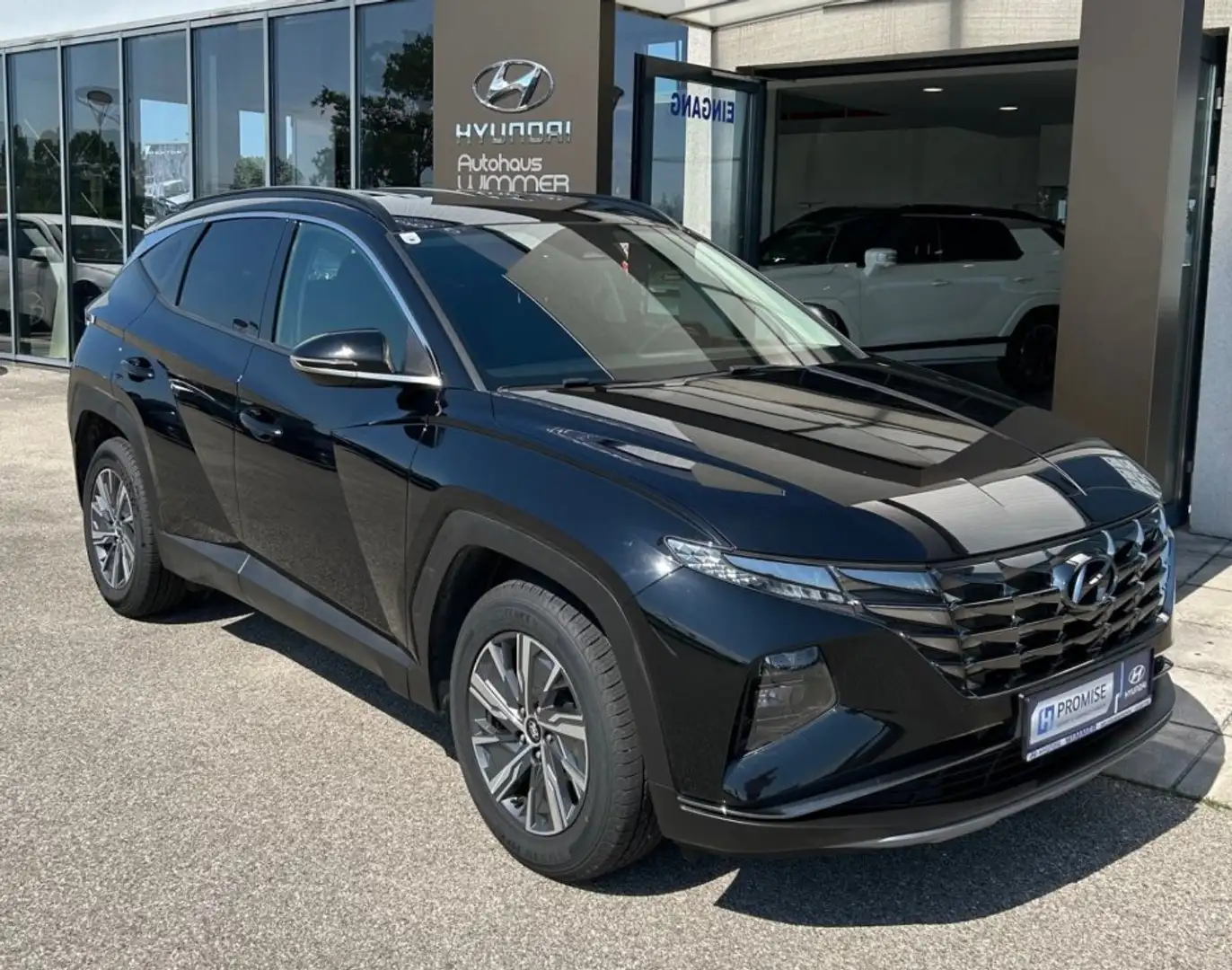 Hyundai TUCSON NX4 Smart Line 1,6 T-GDi 2WD t1bs0-P4 Noir - 2