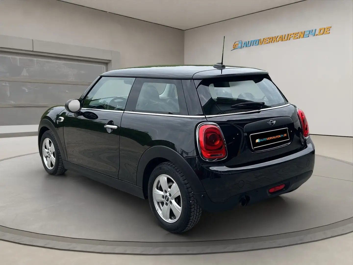 MINI One D 1.5 SHZ NAVI PDC LED TEMPO 2.HD Schwarz - 2