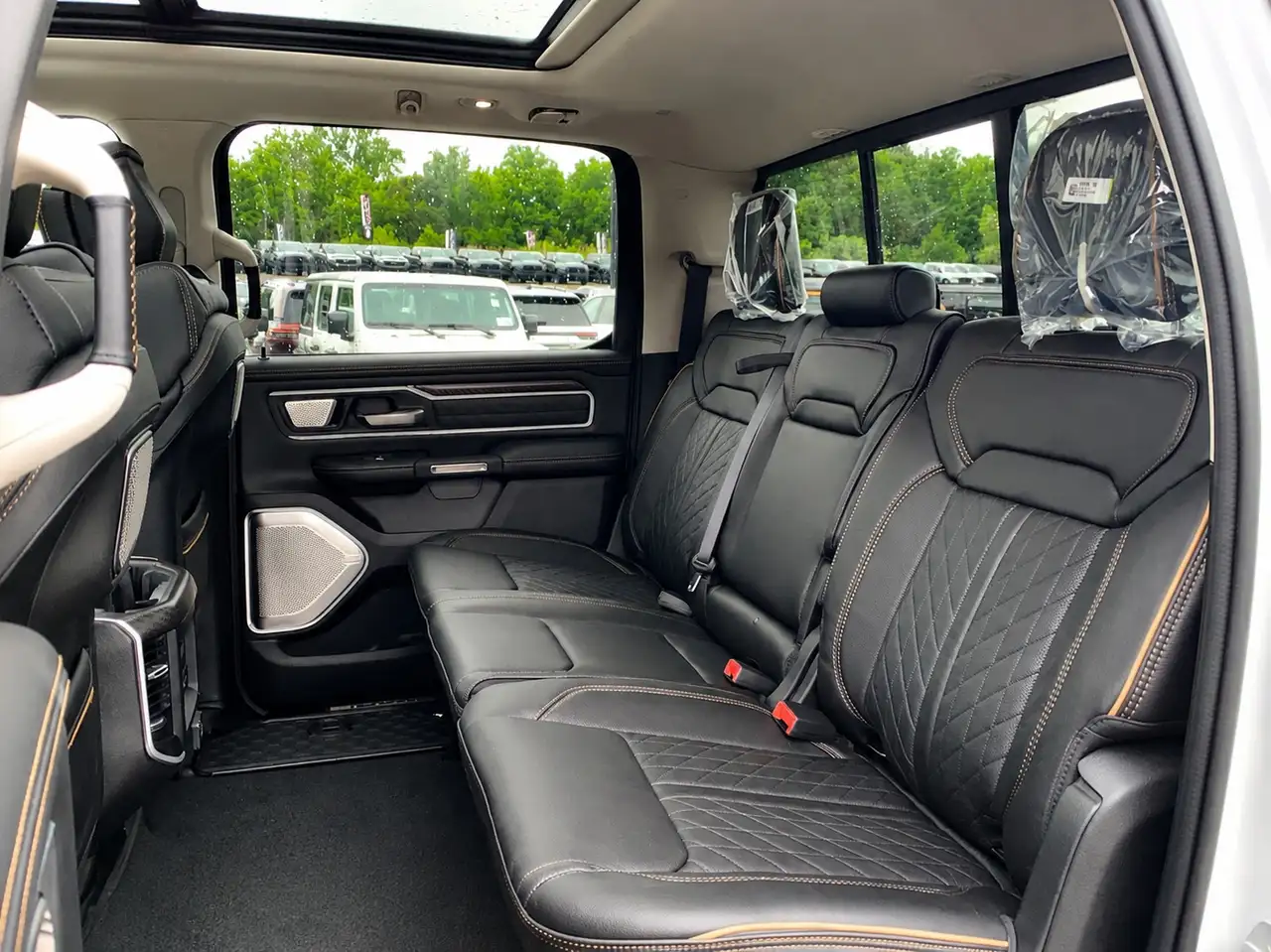 RAM 1500 fotografie RAM 1500