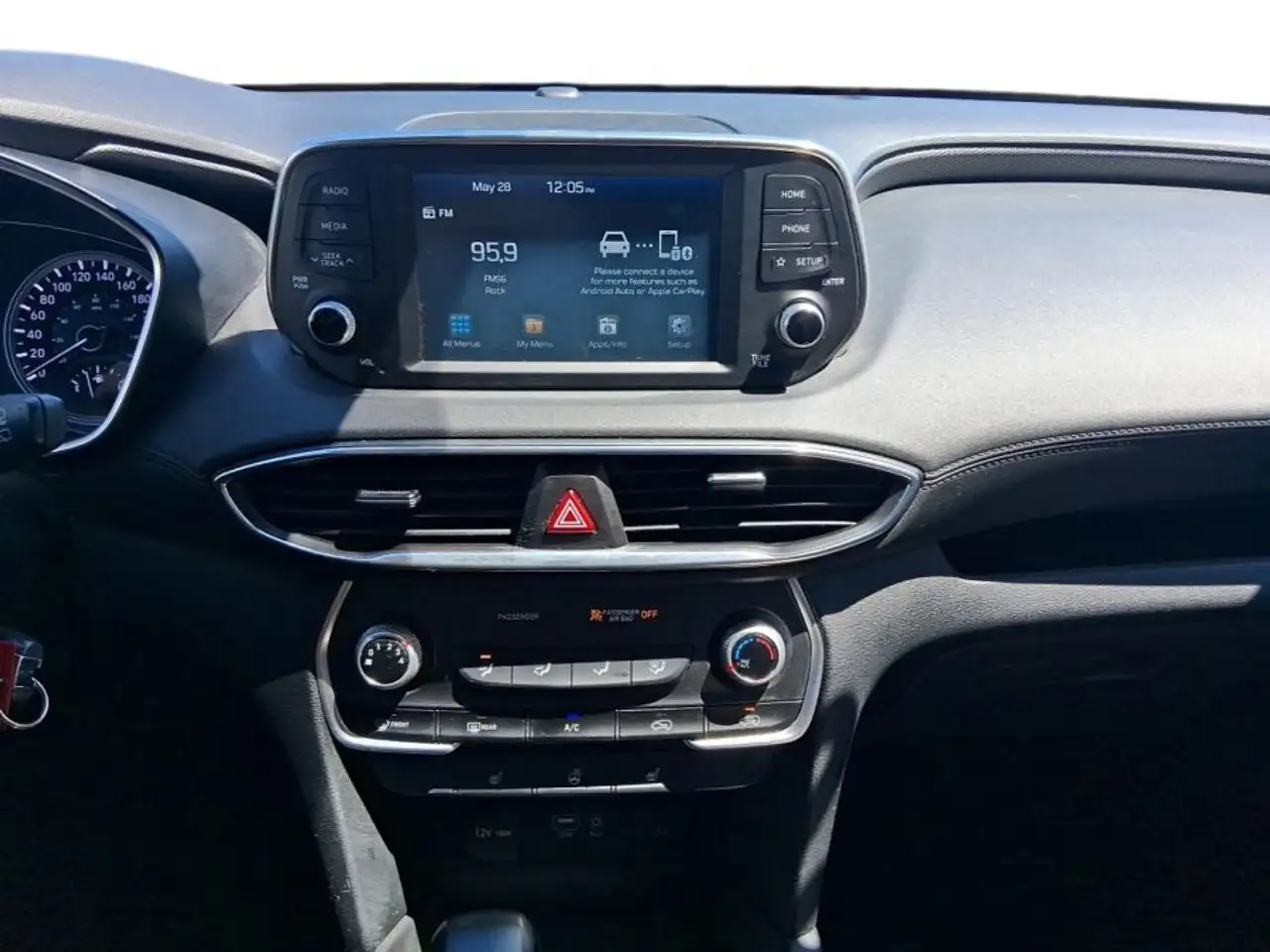Hyundai SANTA FE снимка Hyundai SANTA FE