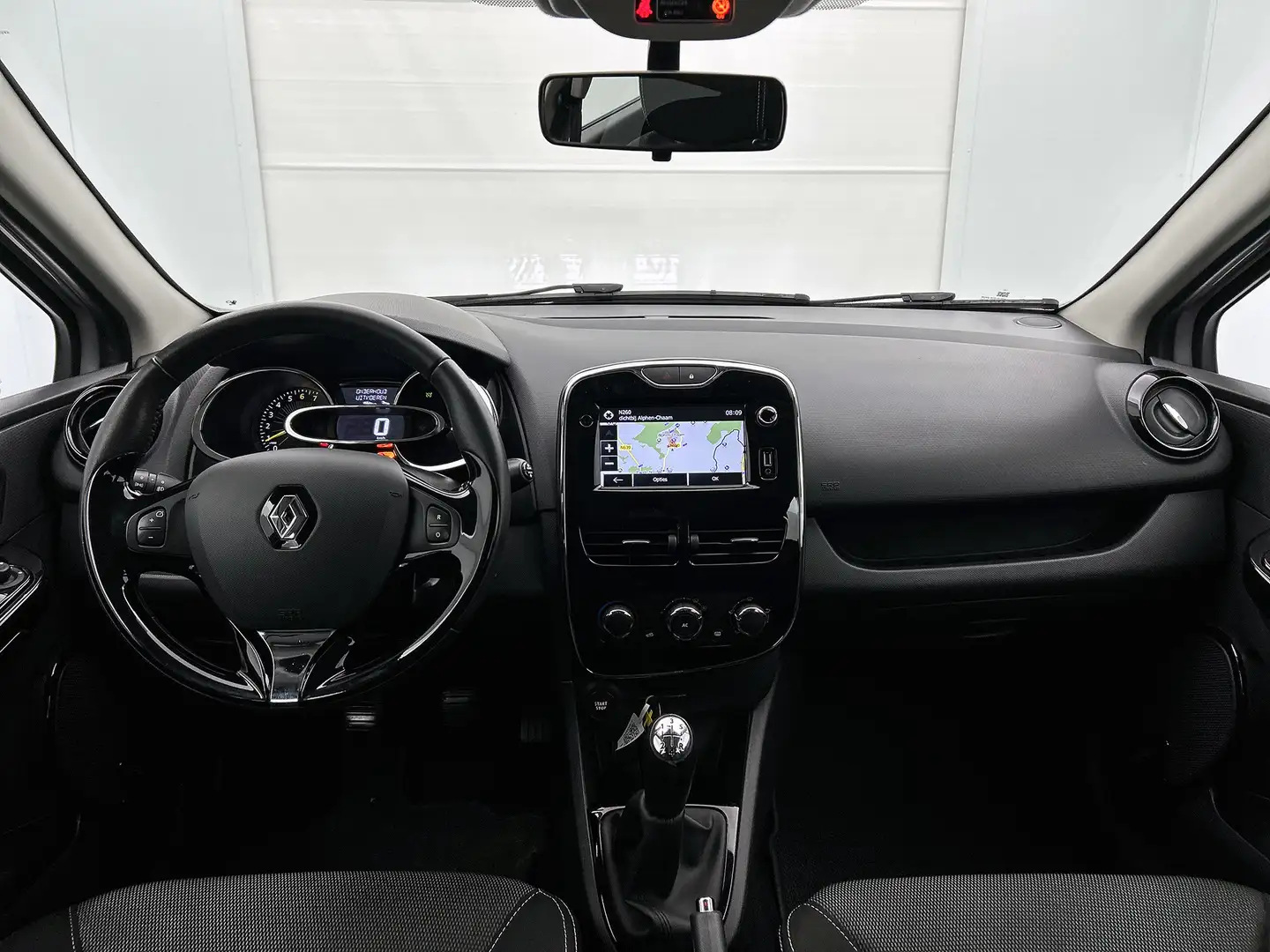Renault Clio 0.9 TCe Expression(NL-auto, NAP, Goed Onderhouden, Gris - 2