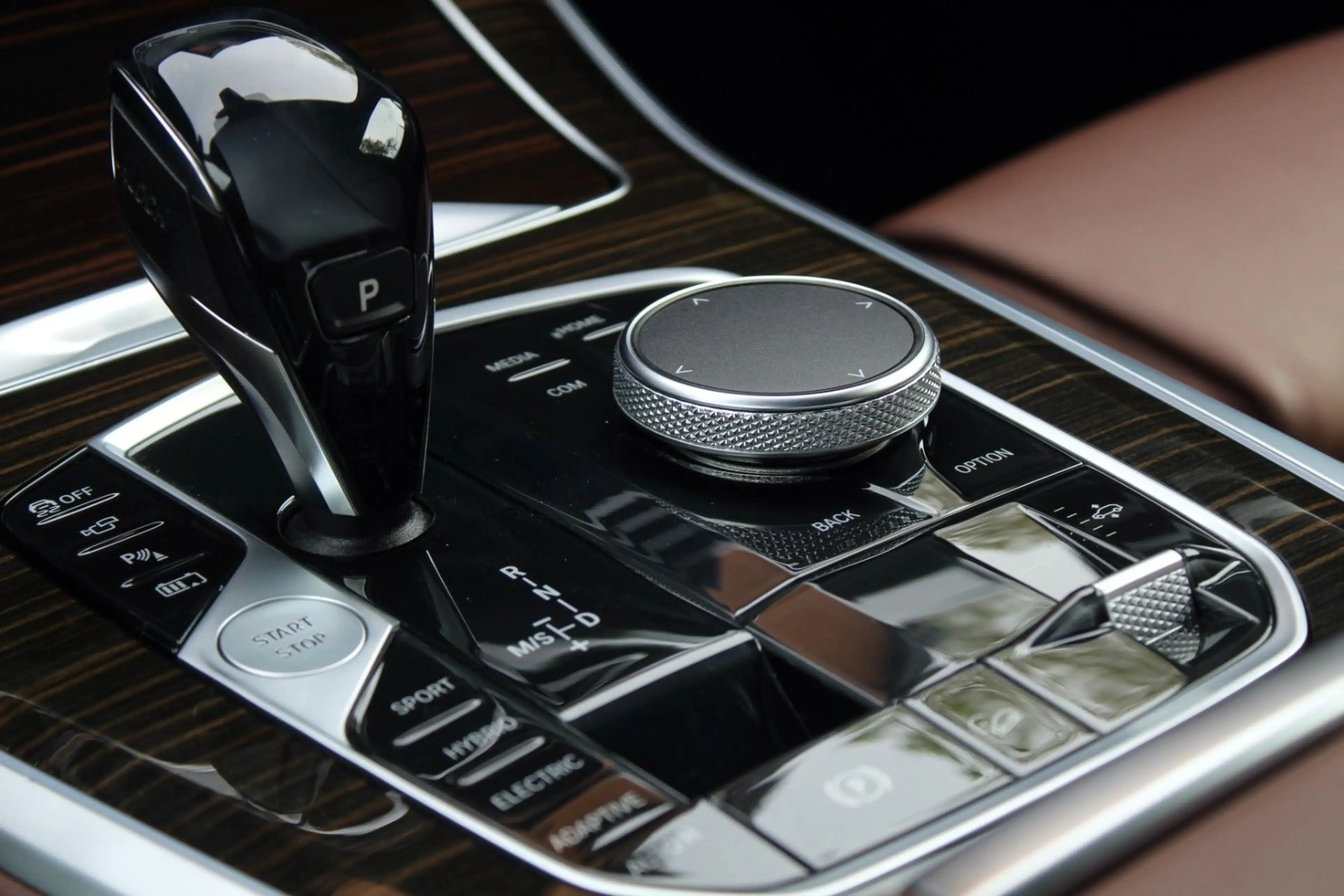 BMW X5 M-SPORT 1.Hd 360° INDIVIDUAL LEDER MERINO AHK — photo 8