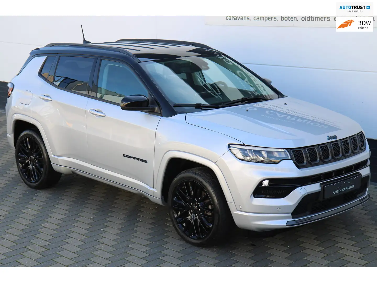 Jeep Compass 4xe 240 Plug-in Hybrid Leder Carplay Luxe BTW !! Silber - 1