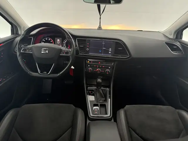 Seat Leon view 2