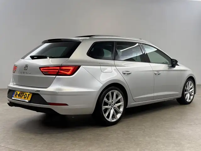 Seat Leon view 12