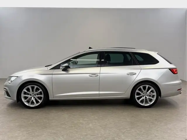 Seat Leon view 11