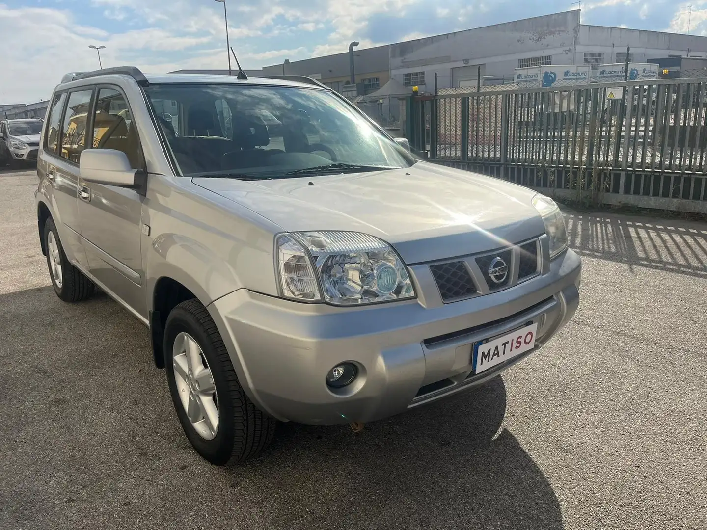 Nissan X-Trail X-Trail 2.2 dCi Elegance Argent - 1