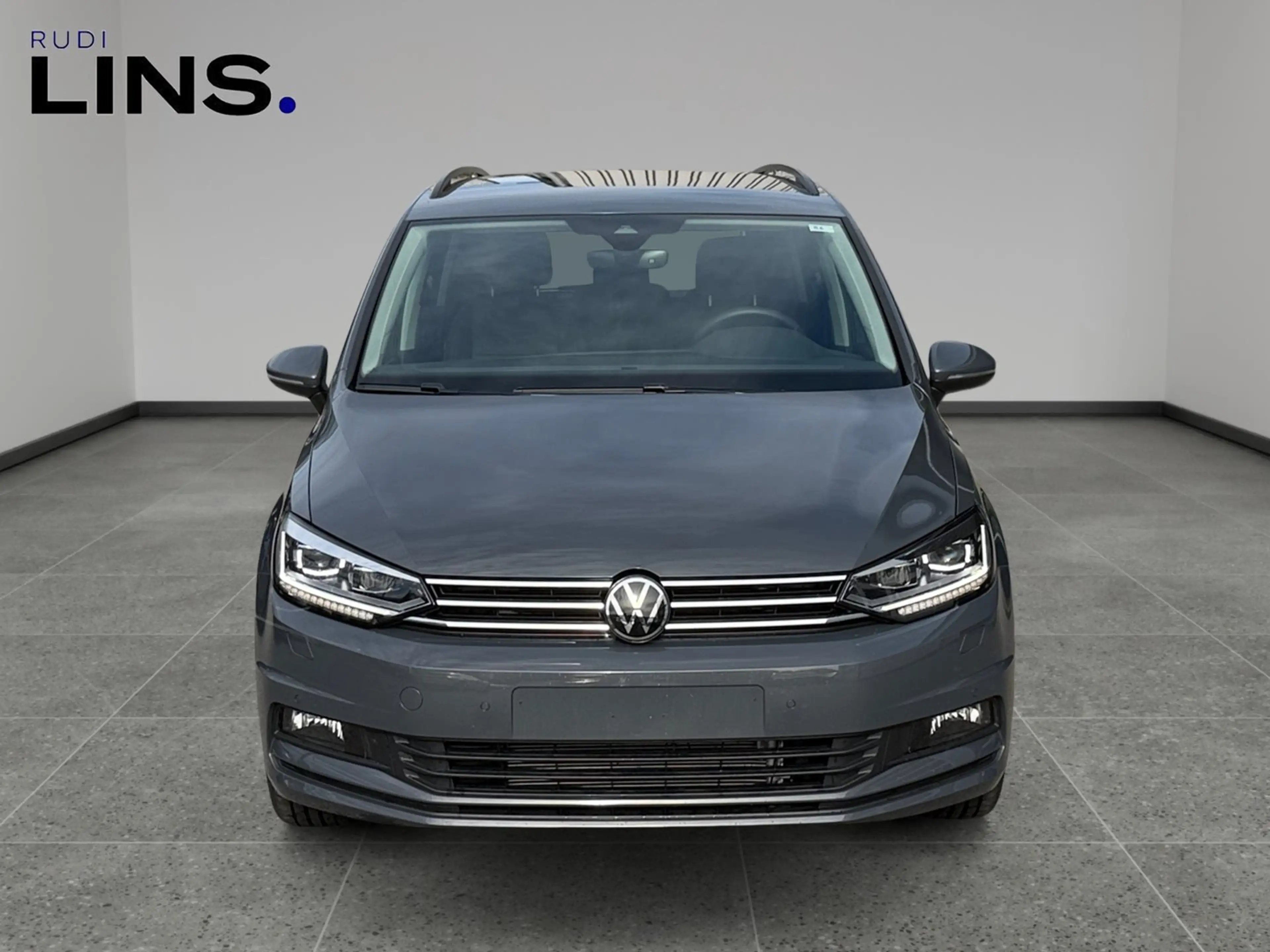 Volkswagen Touran Friends TSI DSG — photo 8
