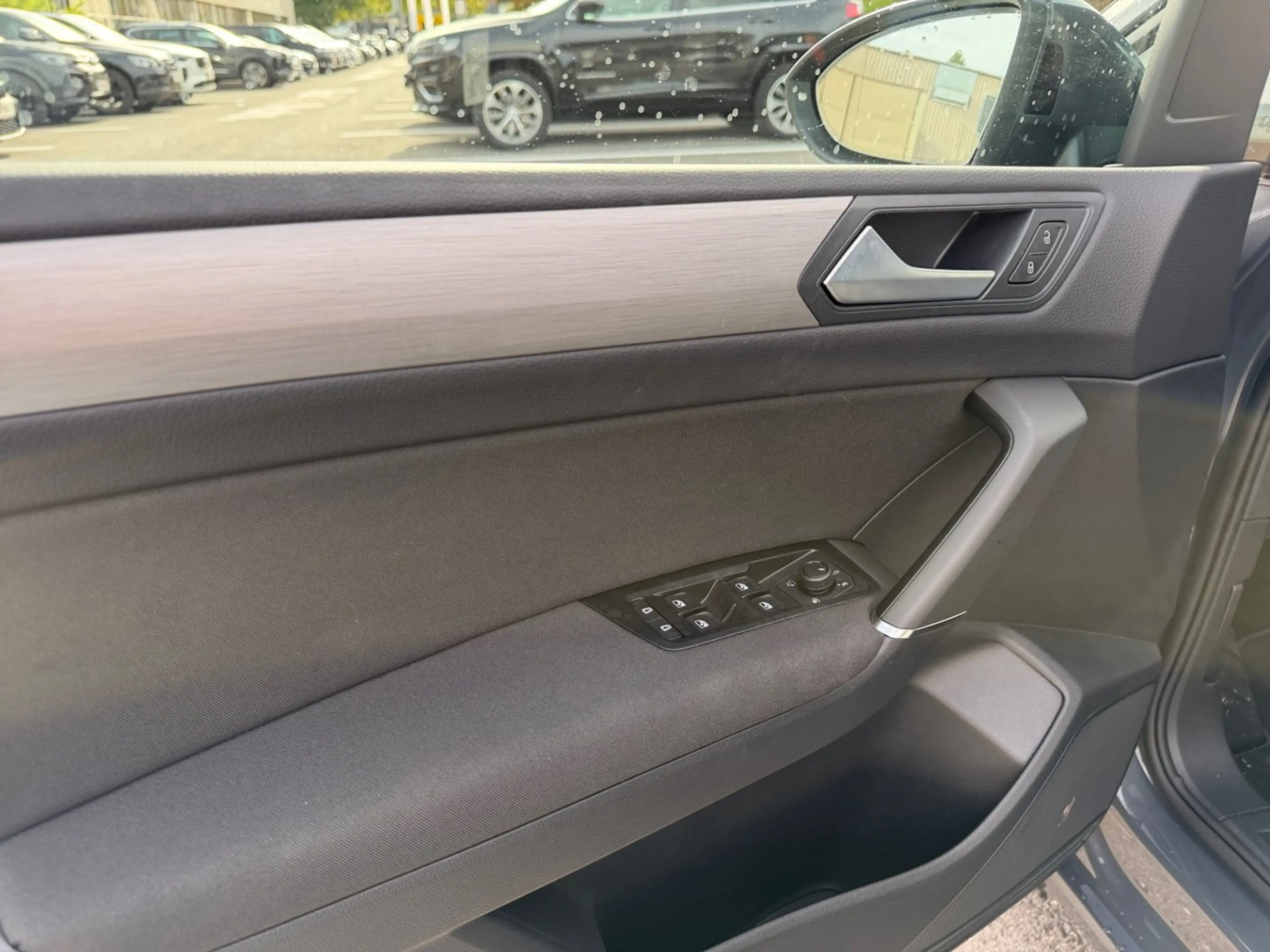 Volkswagen Touran Friends TSI DSG — photo 19