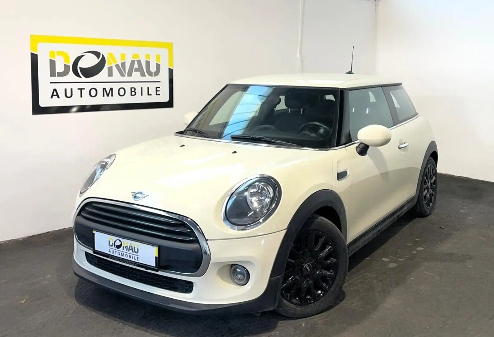 MINI One MINI One * Navi * Sitzheizung * Bluetooth * Ers... Weiß - 1