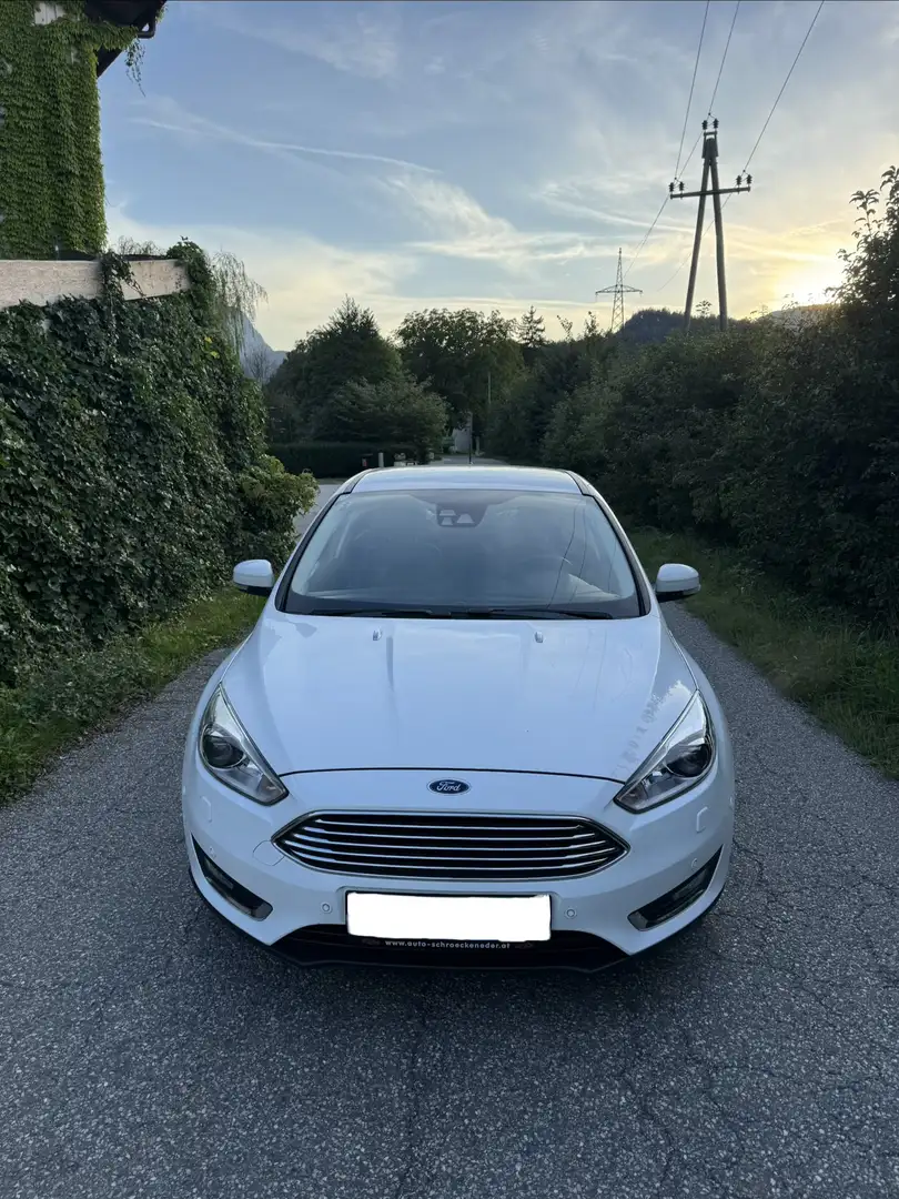 Ford Focus 1.0 EcoBoost Start-Stopp-System Titanium - 2