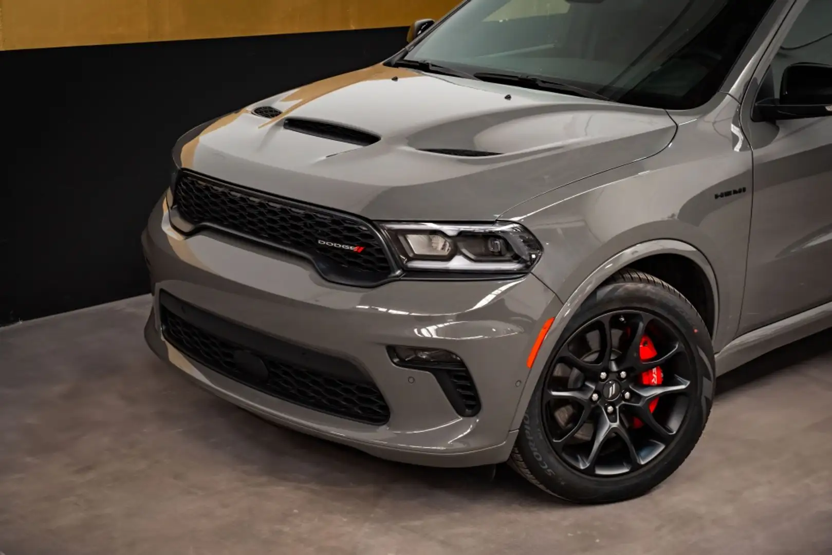 Dodge Durango R/T Premium 5.7 V8 HEMI AWD Szürke - 2