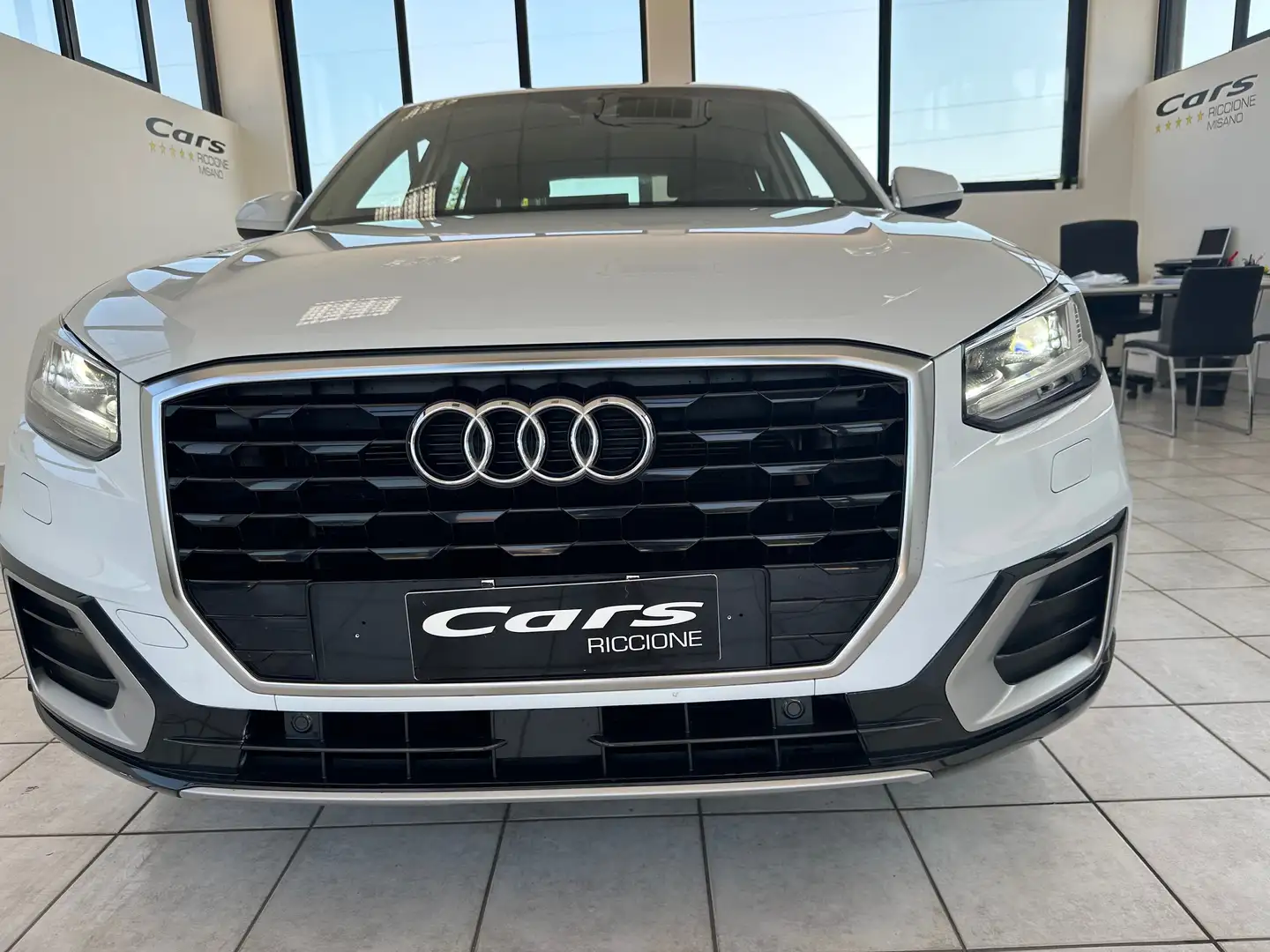 Audi Q2 30 Tdi ULTRA DESIGN Bianco - 2