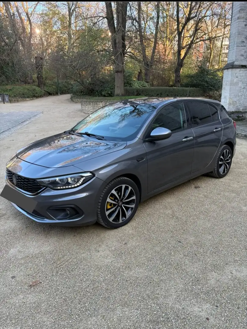 Fiat Tipo Tipo 1.3 MultiJet Lounge Gris - 1