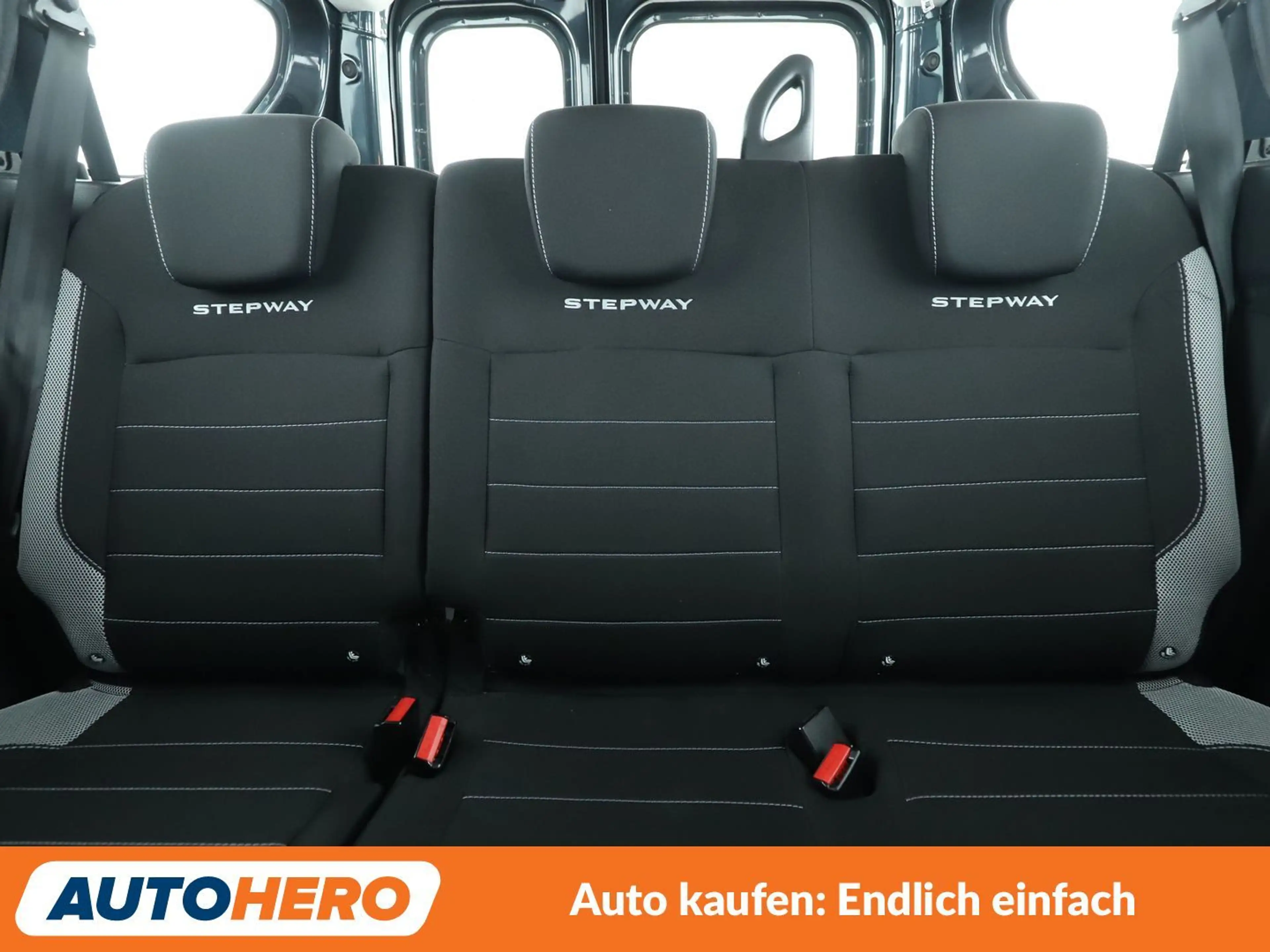 Dacia Dokker 1.6 SCe Stepway*NAVI*PDC*KLIMA*TEMPO*GARANTIE* — photo 15