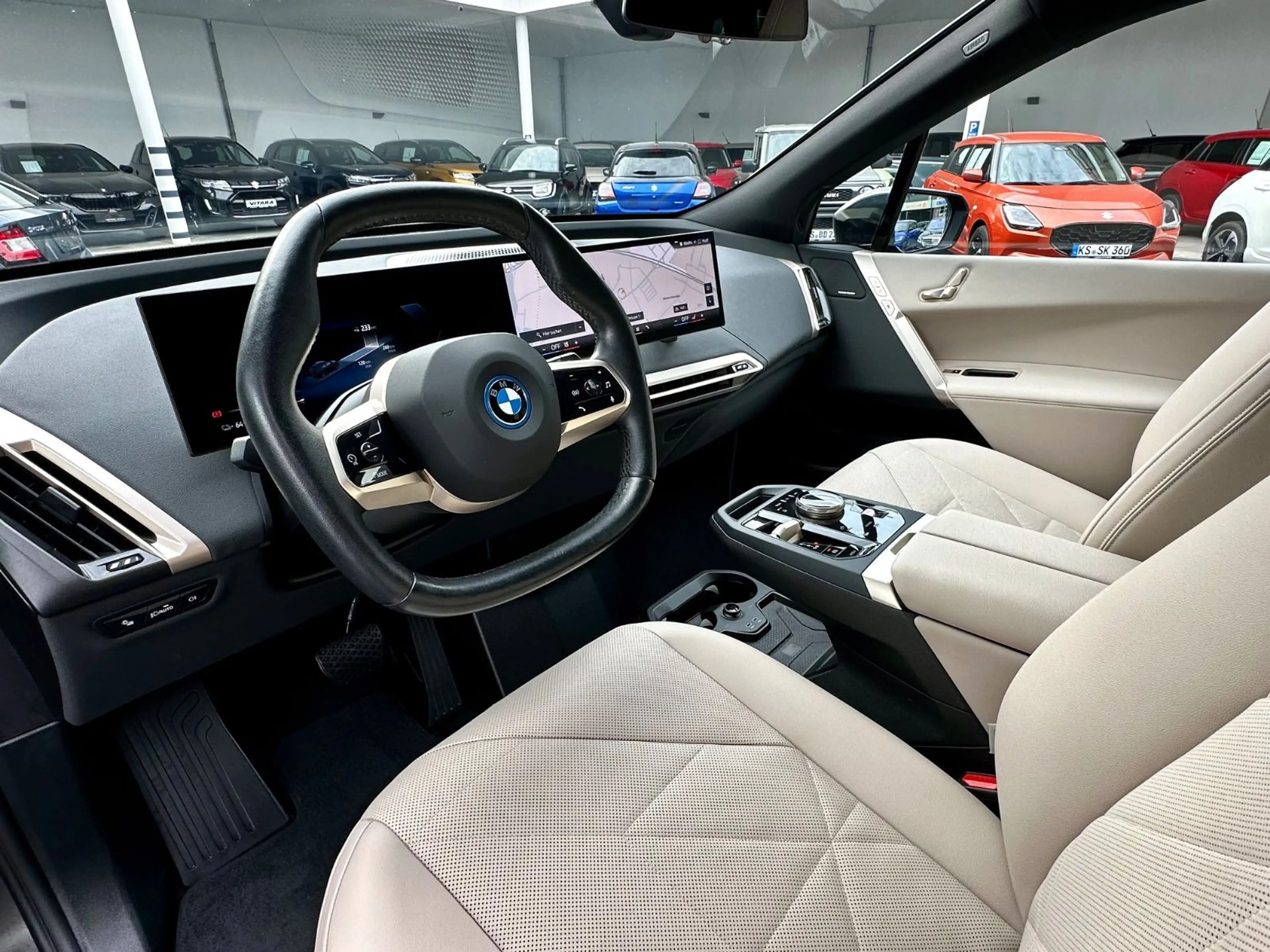 BMW iX xDrive40 Sport | Panorama | Harman/Kardon — photo 10