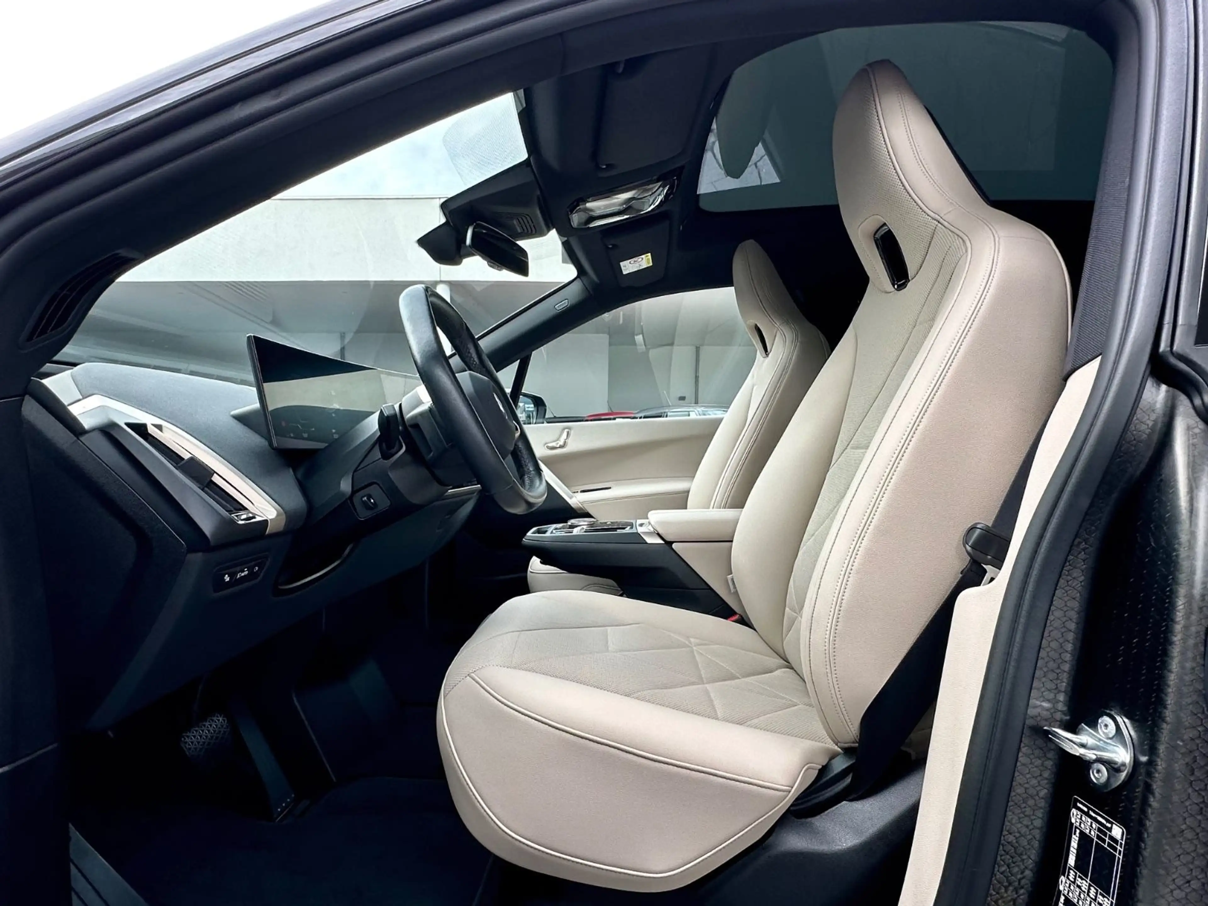 BMW iX xDrive40 Sport | Panorama | Harman/Kardon — photo 9